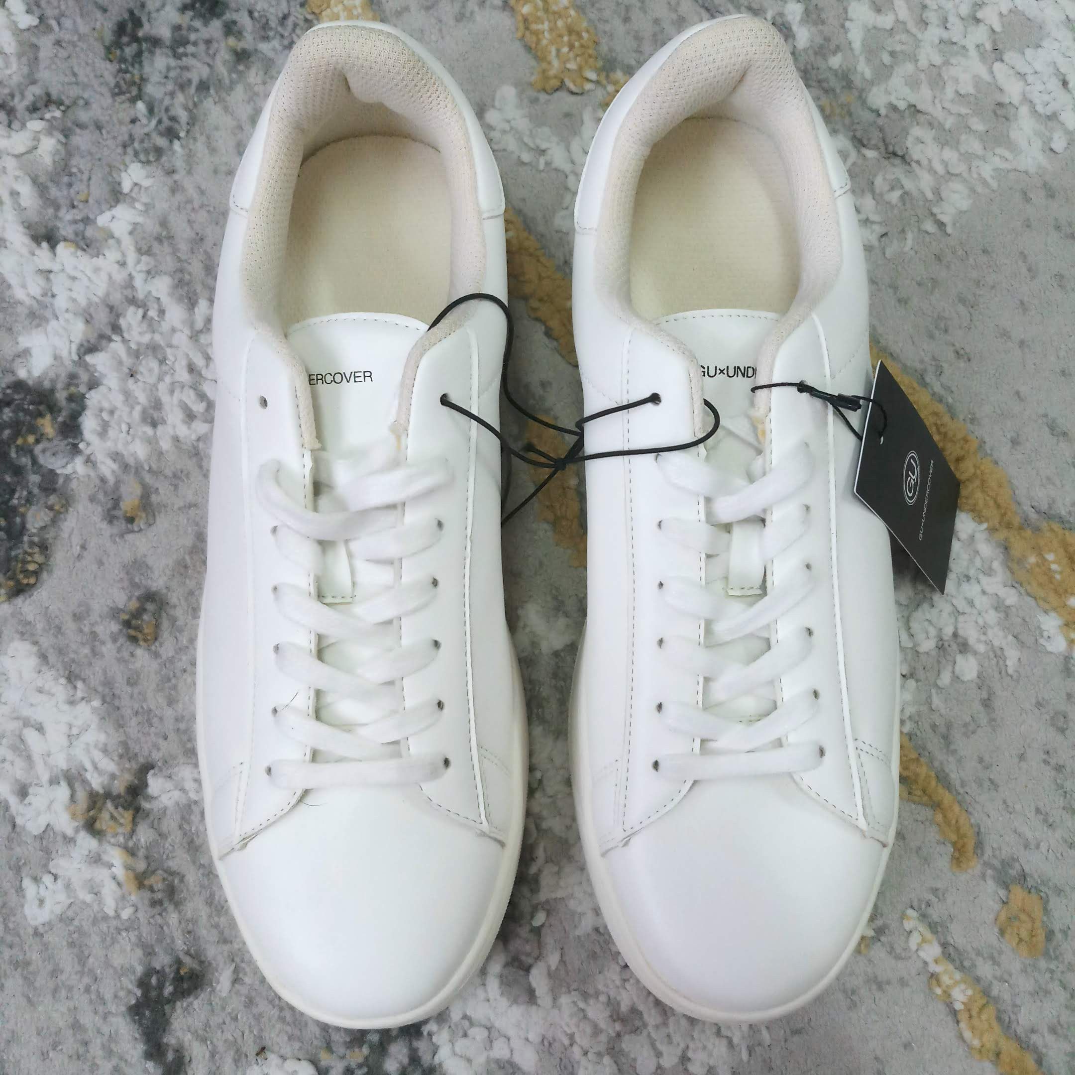 GU × Undercover GU x Undercover Jun Takahashi White Shoes Size US 7 / EU 40 - 6 Thumbnail