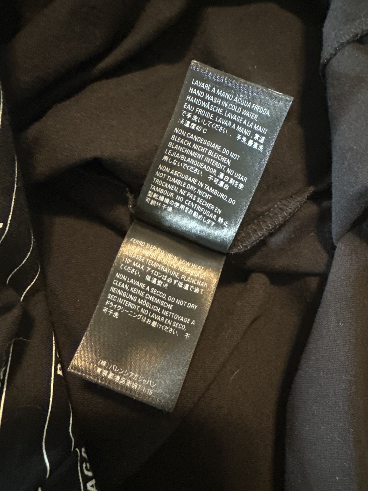 Balenciaga Balenciaga Black All Over Tee Size US M / EU 48-50 / 2 - 4 Thumbnail