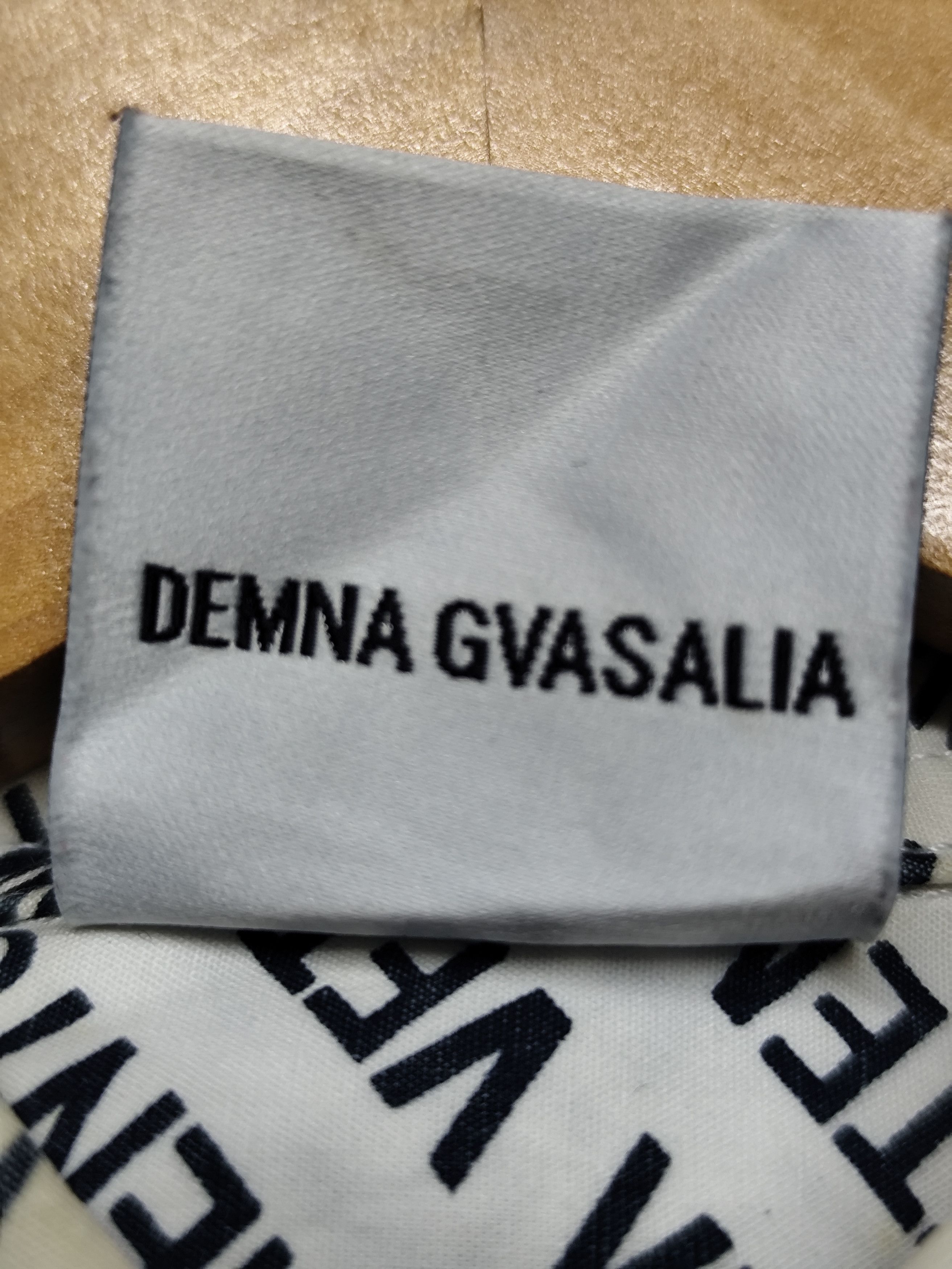 Vetements VETEMENTS MONOGRAM POUR HOMME TRICOT 2018 BY DEMNA GVASALIA Size US S / EU 44-46 / 1 - 10 Thumbnail