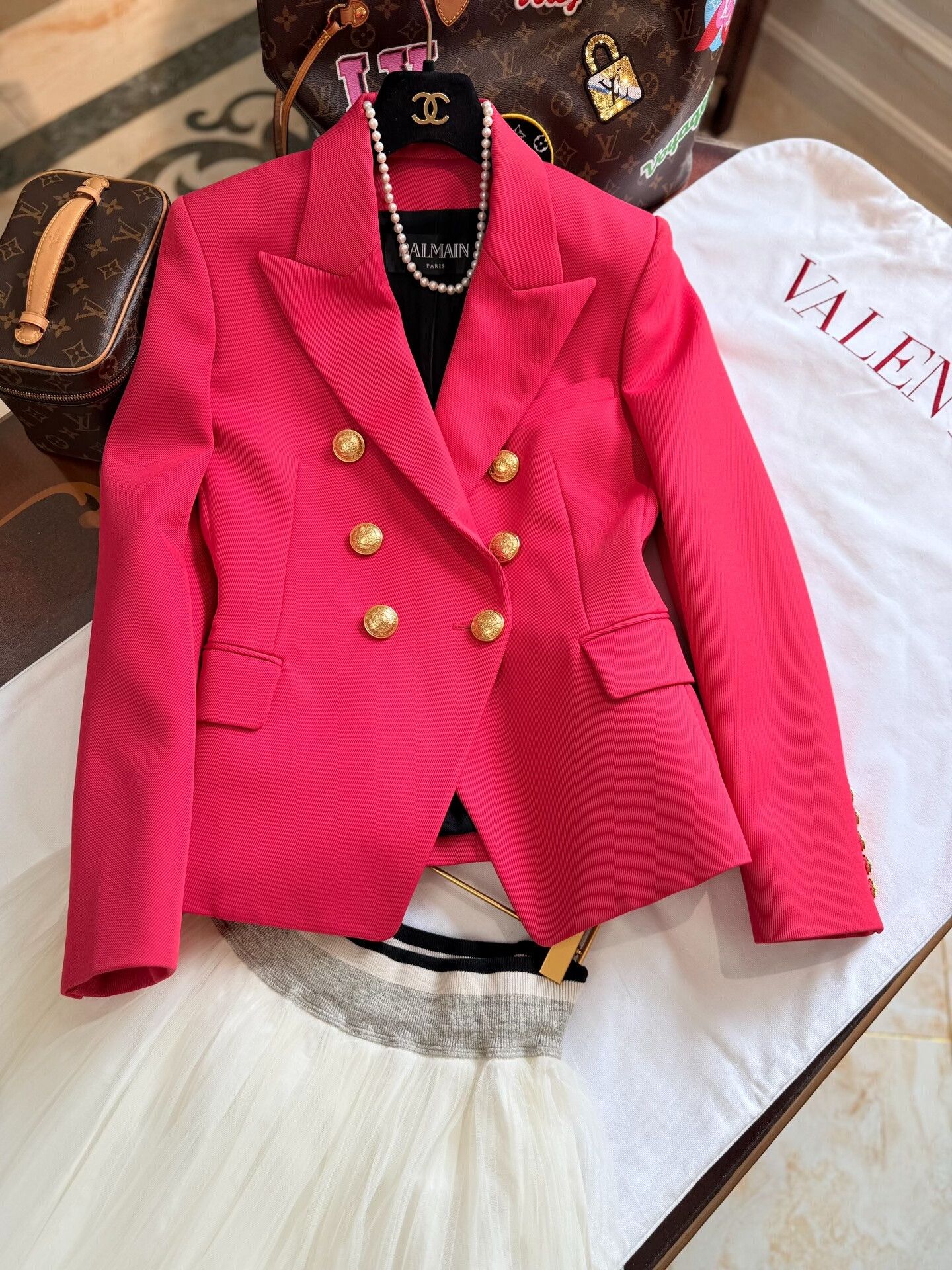 Balmain balmain pink double-breasted wool blazer Size M / US 6-8 / IT 42-44 - 1 Thumbnail