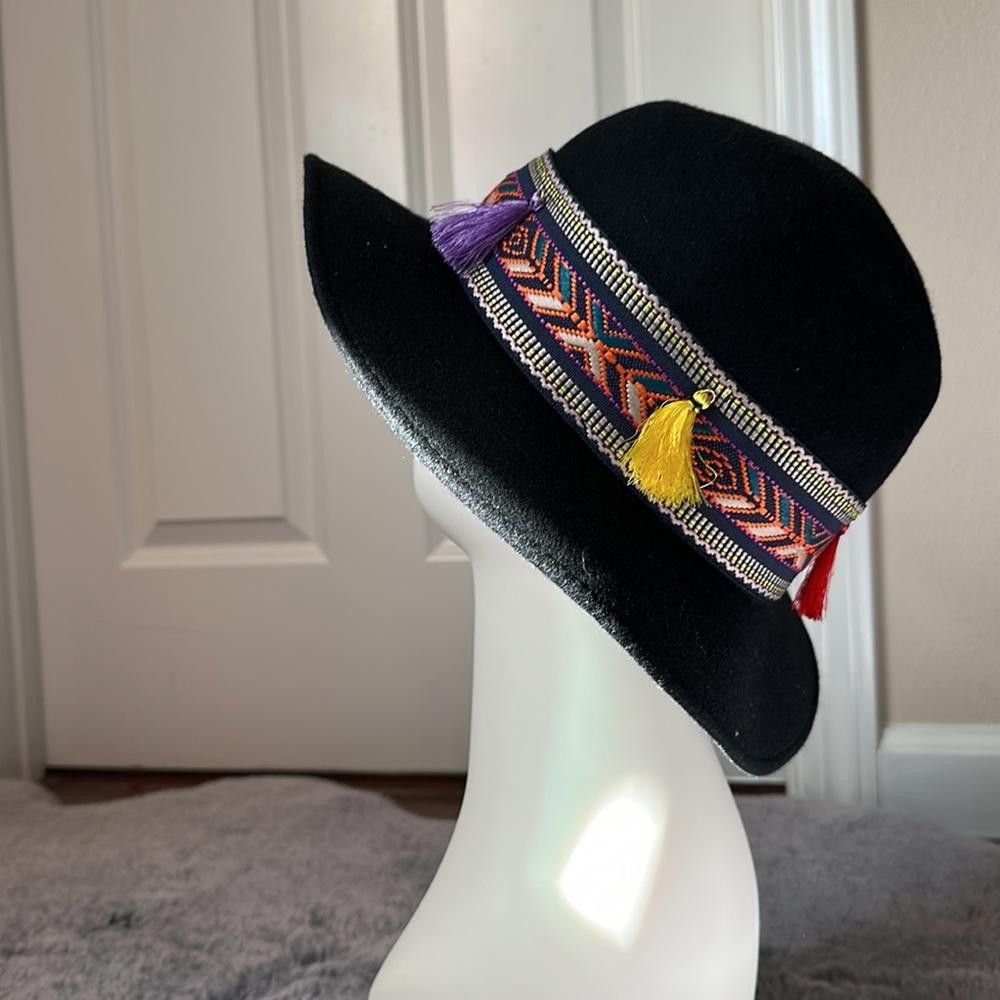 Designer Intrend by MaxMara Felt Fedora with Embroidered Ribbon. Size ONE SIZE - 2 Thumbnail
