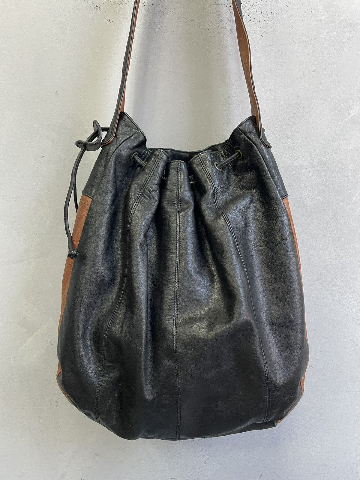 KMRii Avant garde leather messenger bag y2k kmrii style hype Size 40 - 2 Thumbnail