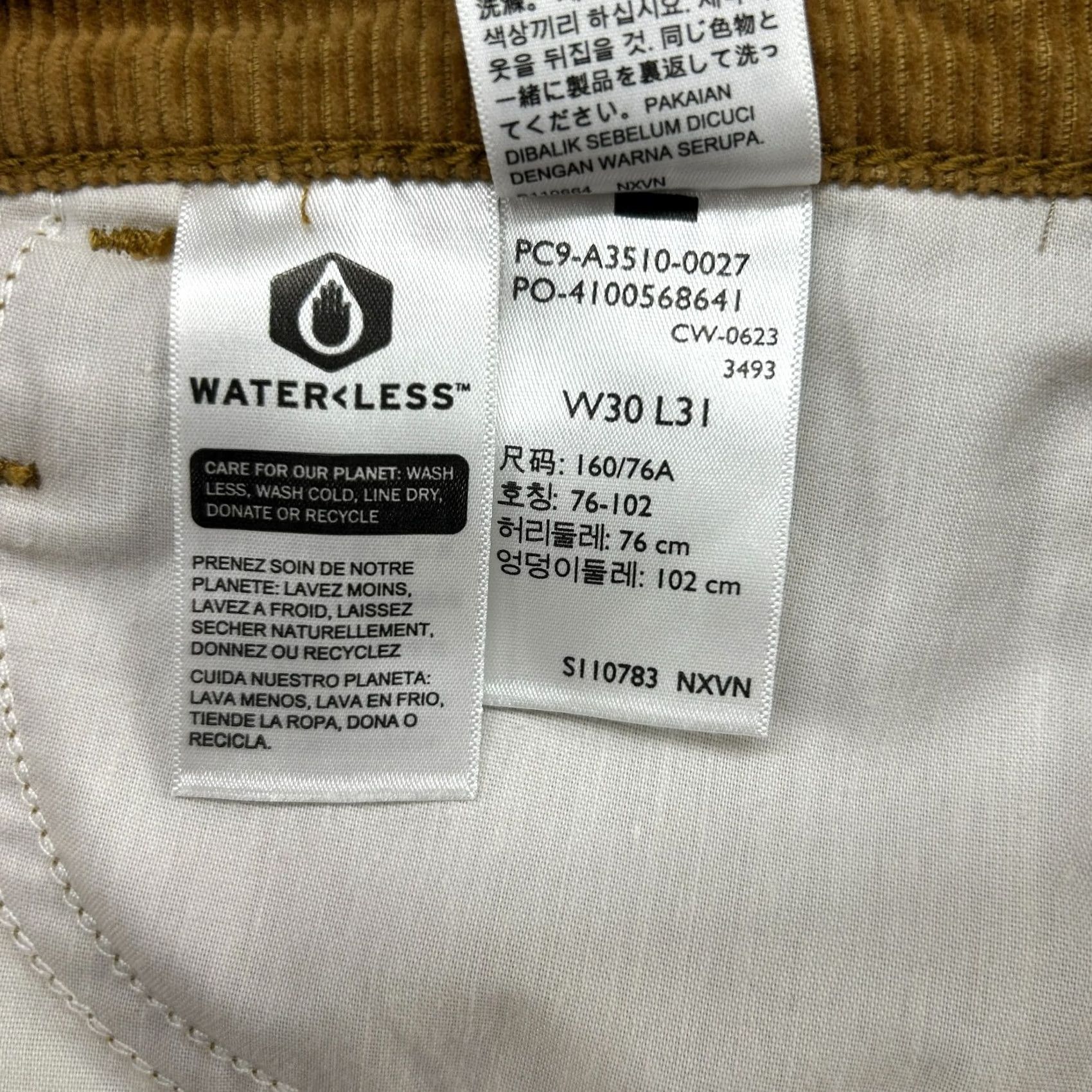 Levi's VINTAGE Levi's Pants Corduroy 30x31 Tan Brown Relaxed Straight Wide Leg Women's Cotton Polyester 94 Baggy Chino Inseam 31 Pockets Size 30" / US 8 / IT 44 - 4 Thumbnail