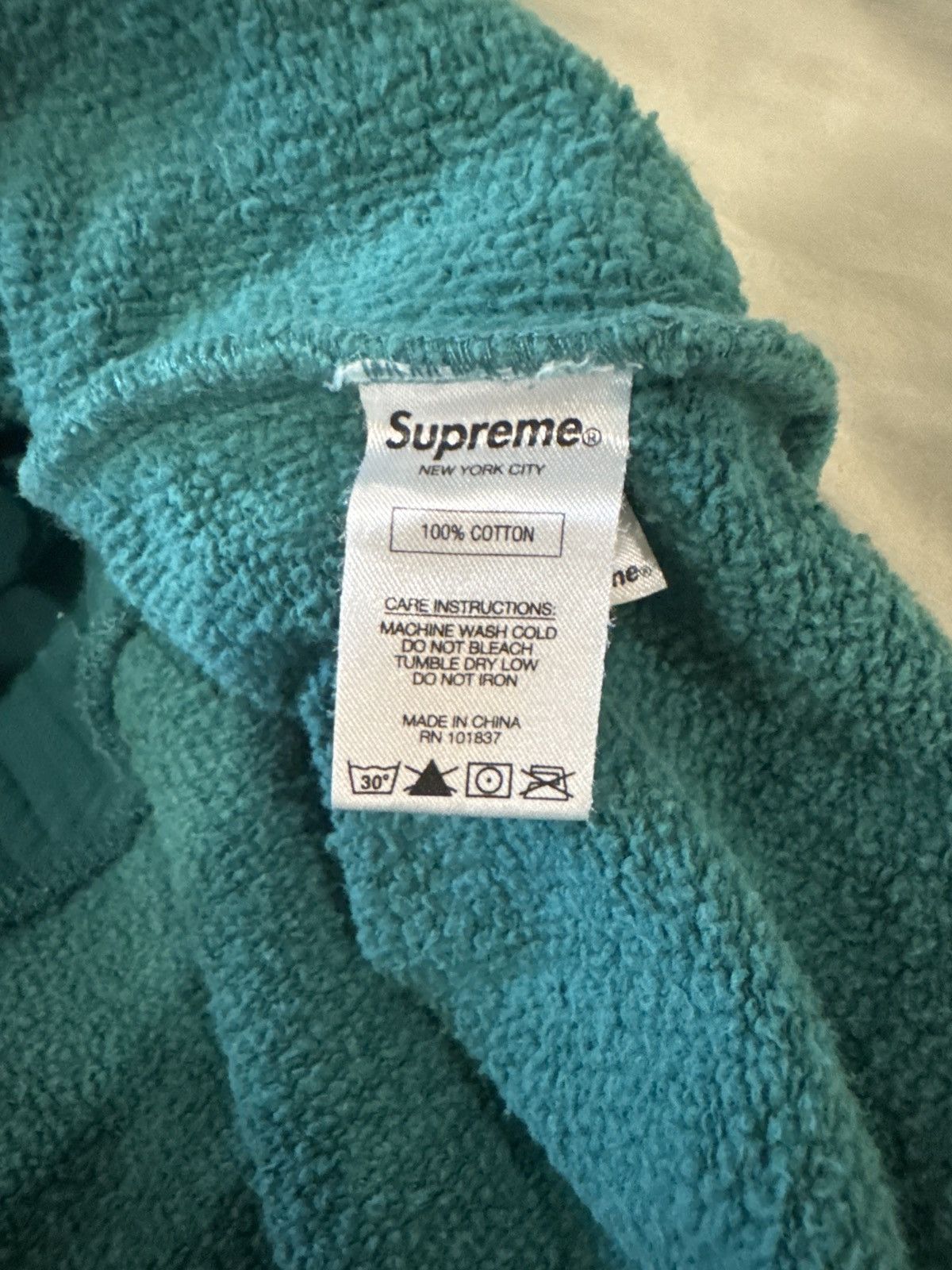 Supreme Supreme Green Rugby Sweatshirt White Collar Logo Pullover Size US M / EU 48-50 / 2 - 3 Thumbnail