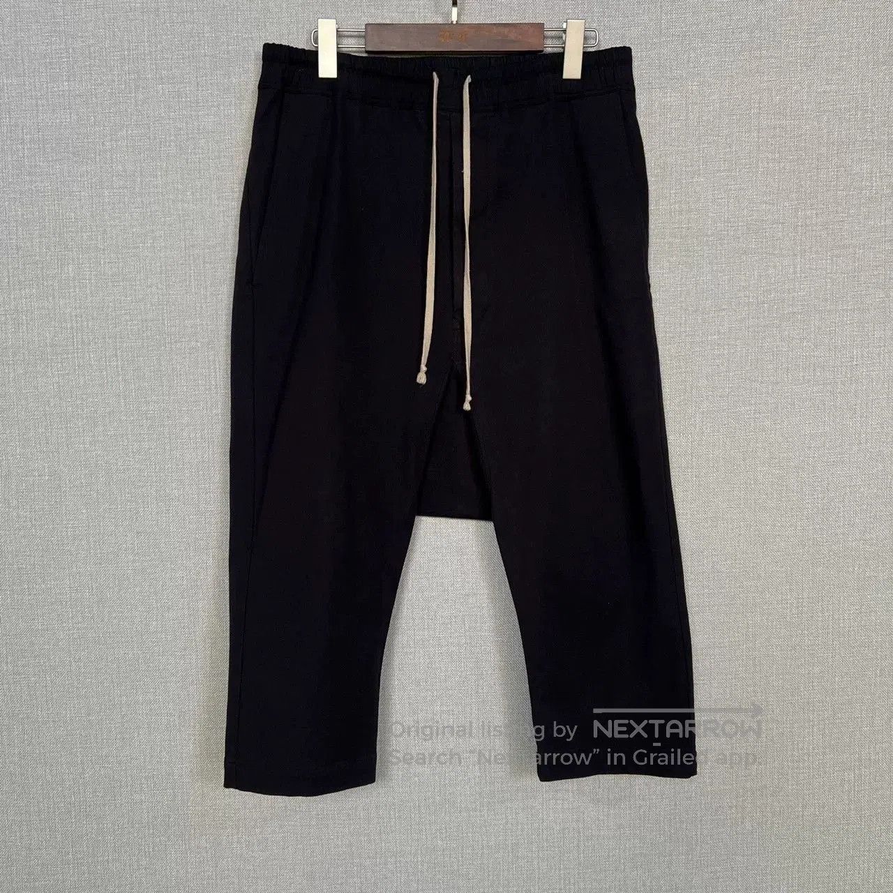 Rick Owens Rick Owens 15FW Black Drawstring Cropped Pants. Size US 34 / EU 50 - 1 Thumbnail