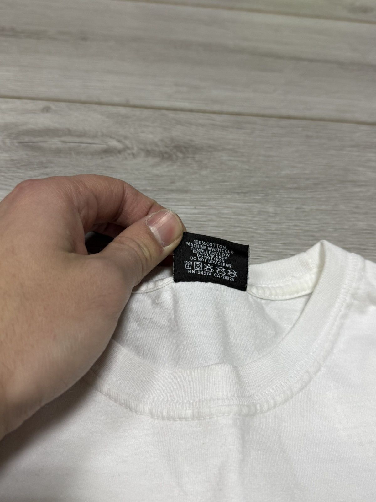 Stussy Stussy vintage big print logo skull wings tee shirt Size US S / EU 44-46 / 1 - 7 Thumbnail