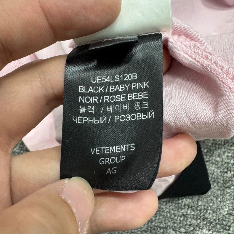Vetements Vetements Pink Pig Fake Two-Piece Long Sleeve Size US XS / EU 42 / 0 - 5 Thumbnail