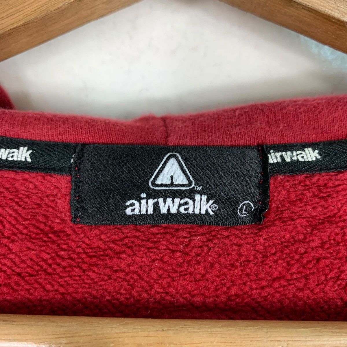 Airwalk AIRWALK Big Logo Red Zipper Hoodies Sweatshirts #0705-C32 Size US L / EU 52-54 / 3 - 16 Thumbnail