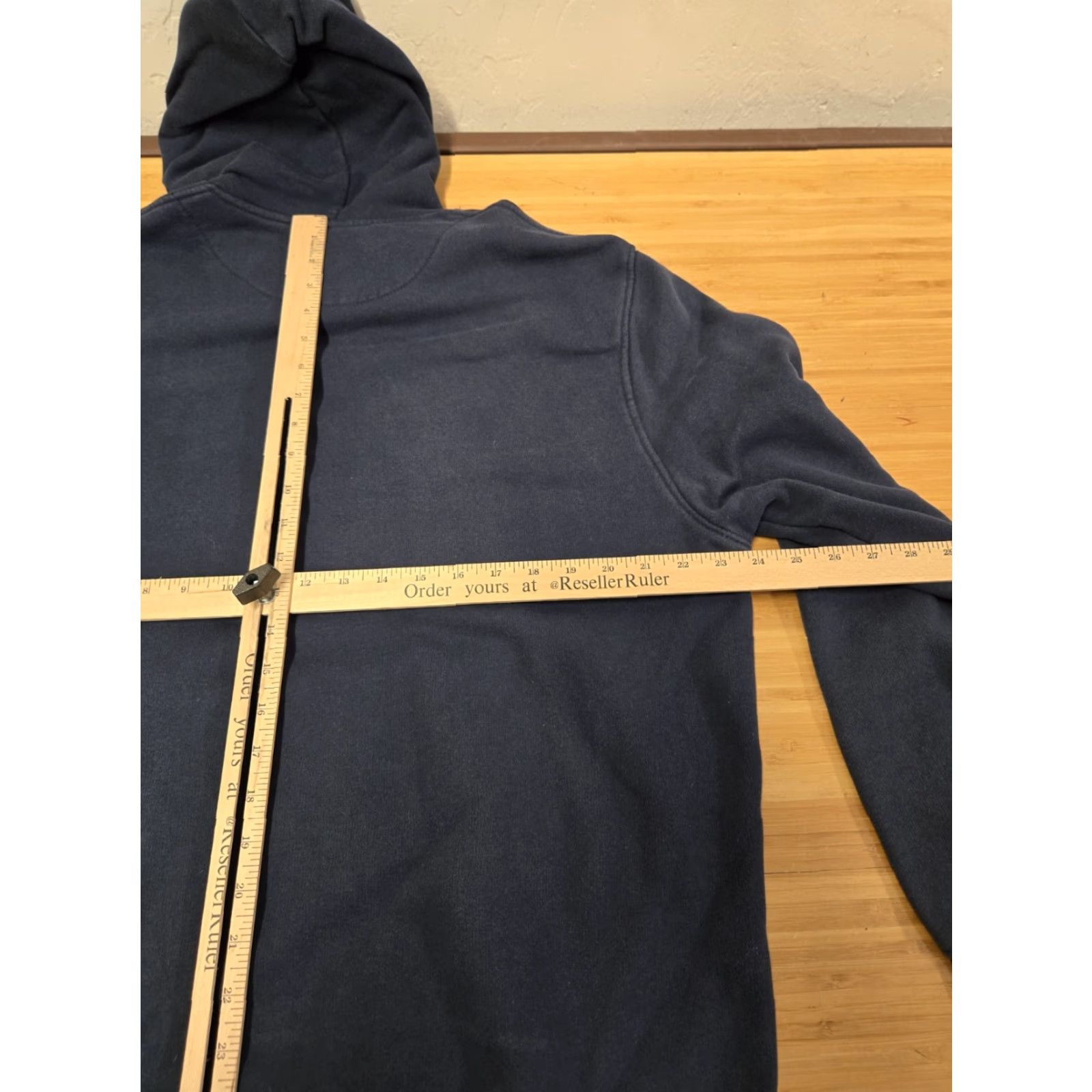 Nike VINTAGE Nike Sportswear Hoodie Spellout Center Logo Silver Tag Large Blue Size US L / EU 52-54 / 3 - 7 Thumbnail