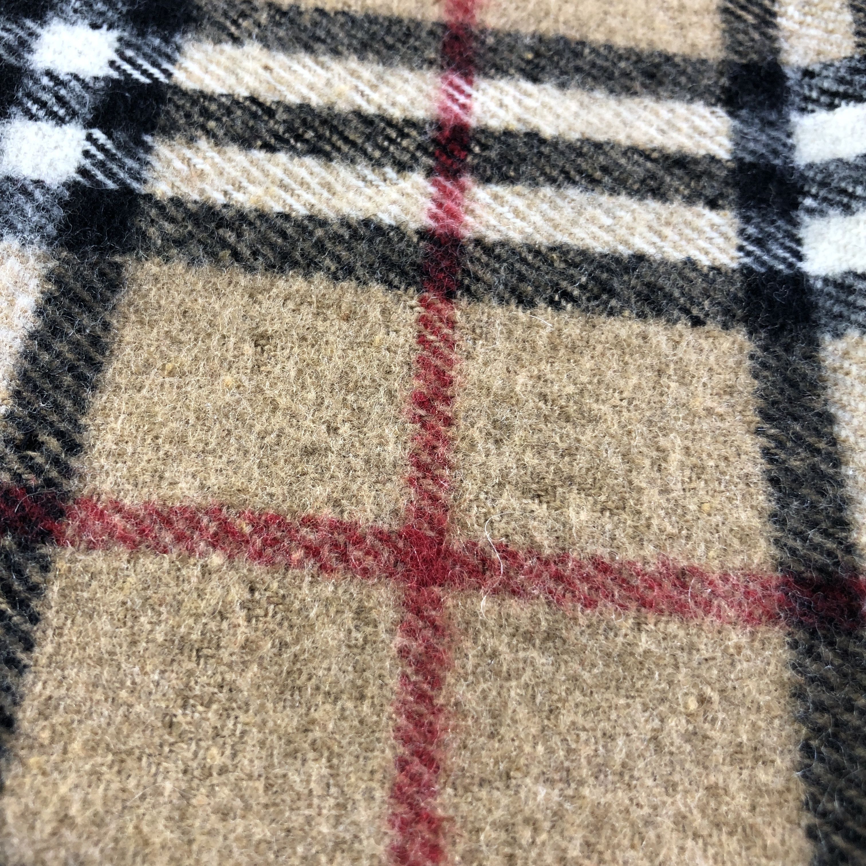 Burberry Burberry Nova Check Tan Wool Scarf Muffler V2637 Size ONE SIZE - 8 Thumbnail