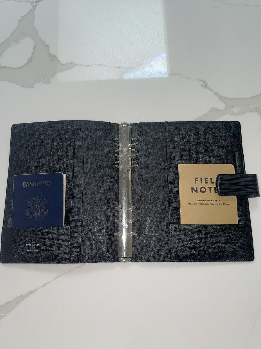 Louis Vuitton Louis Vuitton Unisex Large Ring Agenda Cover Epi Leather Size ONE SIZE - 3 Thumbnail