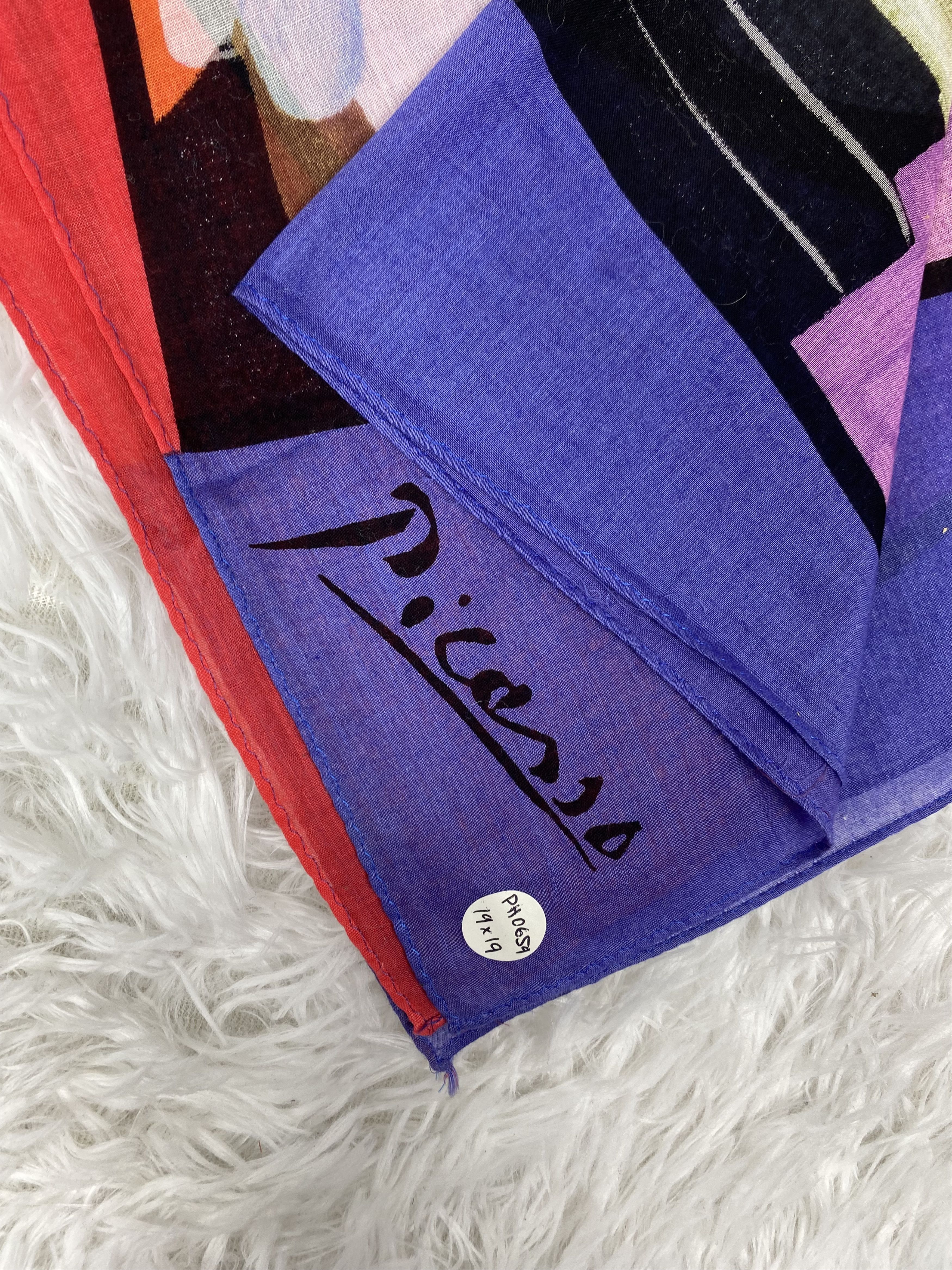 Vintage Vintage Picasso Handkerchief Neckerchief PH0659 Size ONE SIZE - 2 Thumbnail