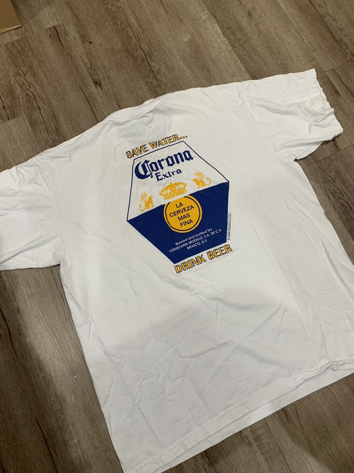 Vintage Vintage Y2K Corona Extra Save the water Graphic Tee Shirt Size US XL / EU 56 / 4 - 1 Thumbnail