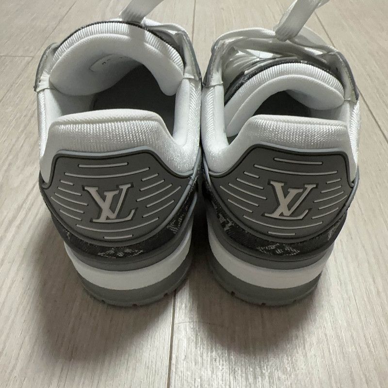 Louis Vuitton Louis Vuitton Grey-White Low Top Trainer Sneakers -2508 Size US 8 / EU 41 - 3 Thumbnail