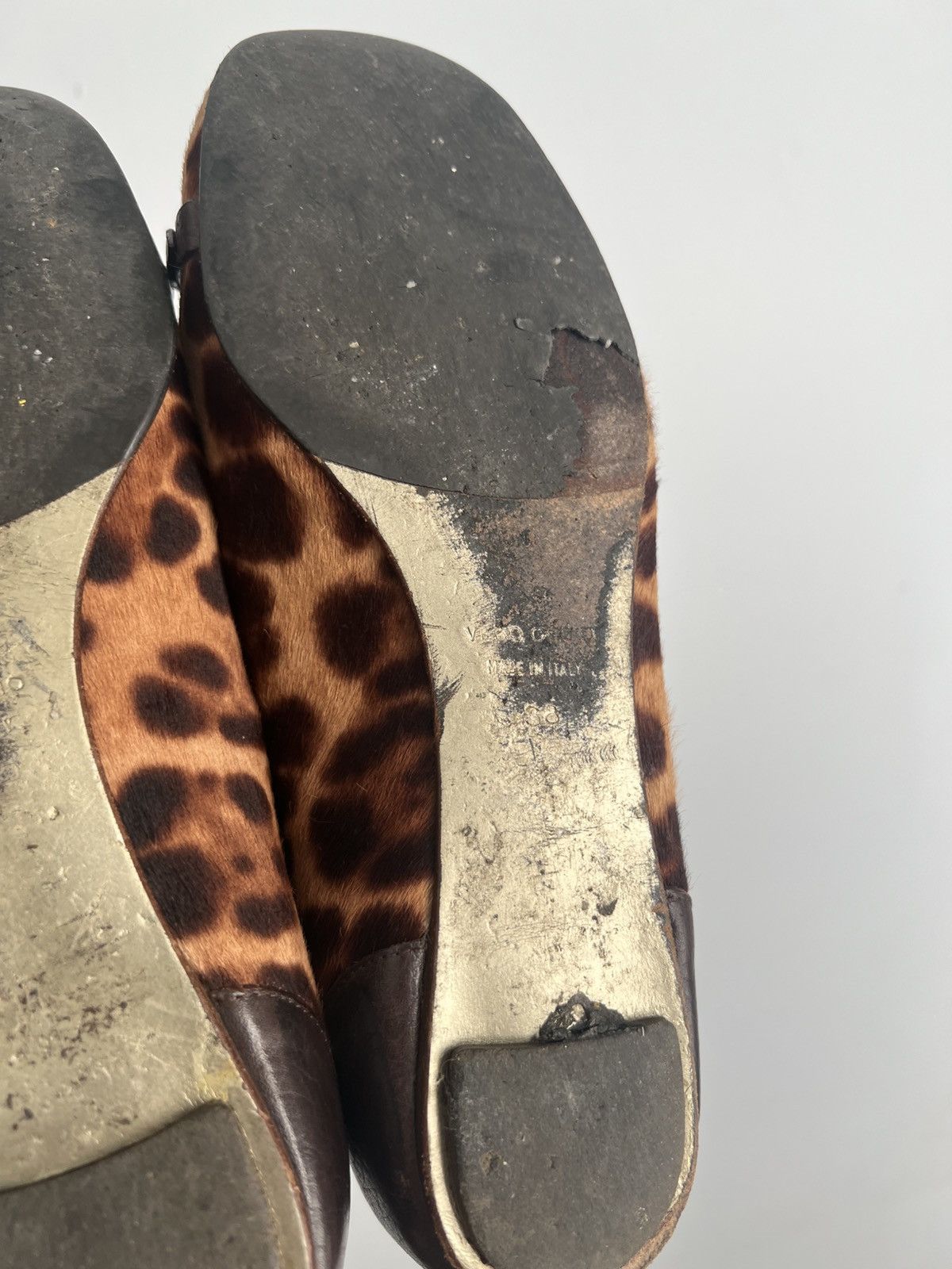 Dolce & Gabbana 🐅Rare Dolce & Gabbana Leopard slides flats Size US 8 / IT 38 - 8 Thumbnail