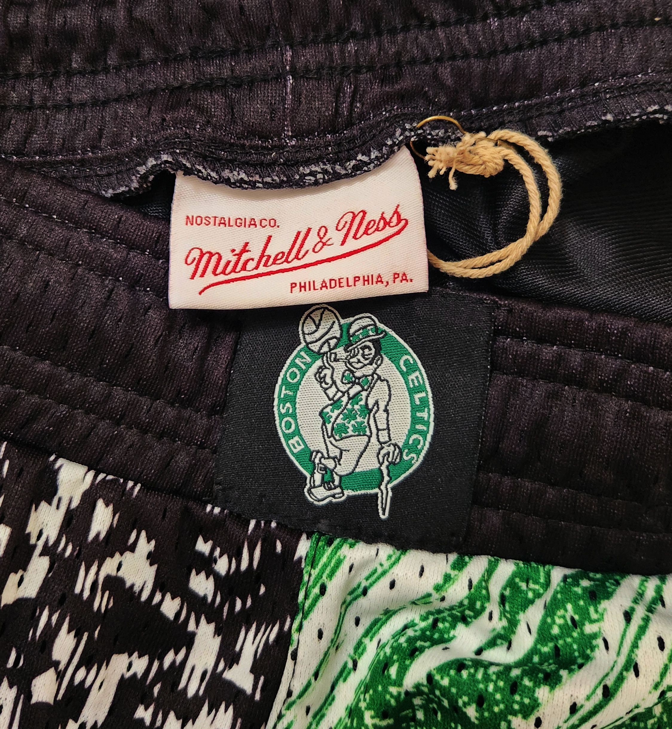 Mitchell & Ness Boston Celtics Mitchell & Ness Size 2XLB Hardwood Classics Size US 40 / EU 56 - 5 Thumbnail