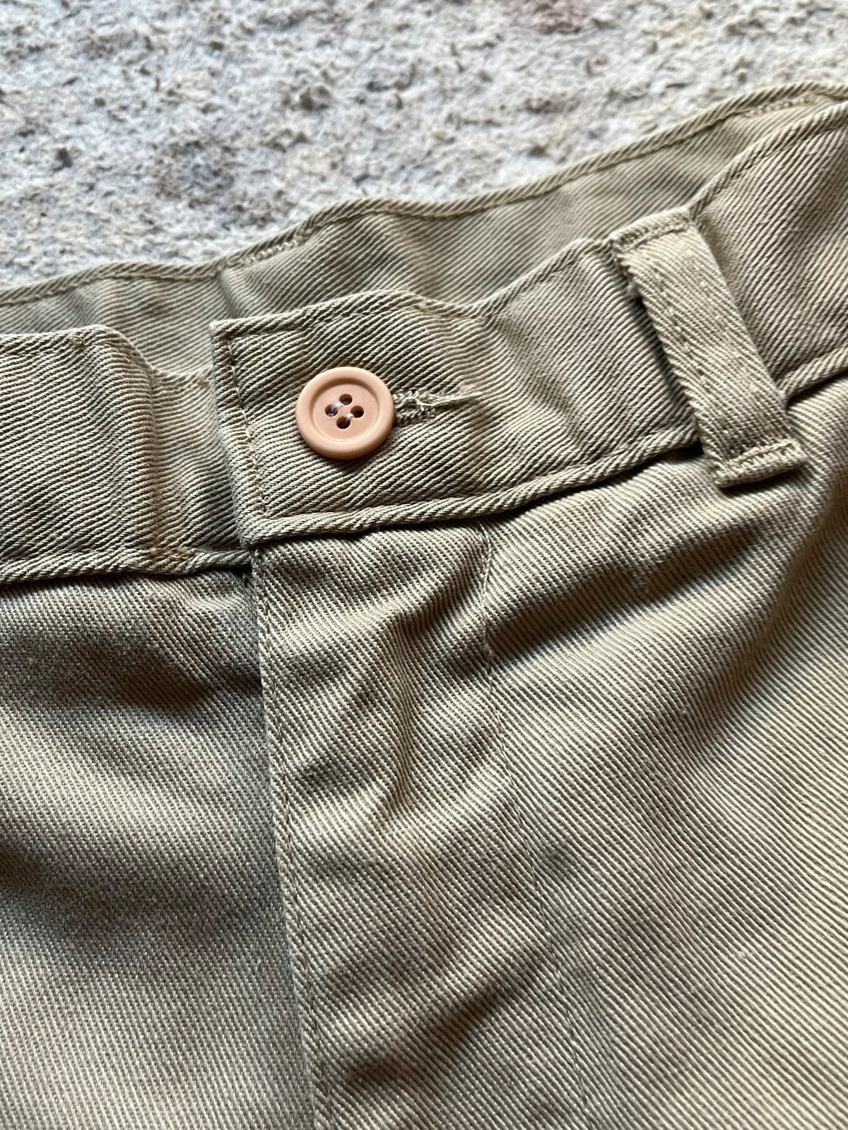 Carhartt OG Carhartt Vintage 1996 Chinos Shorts Sz W 33 Size US 33 - 3 Thumbnail