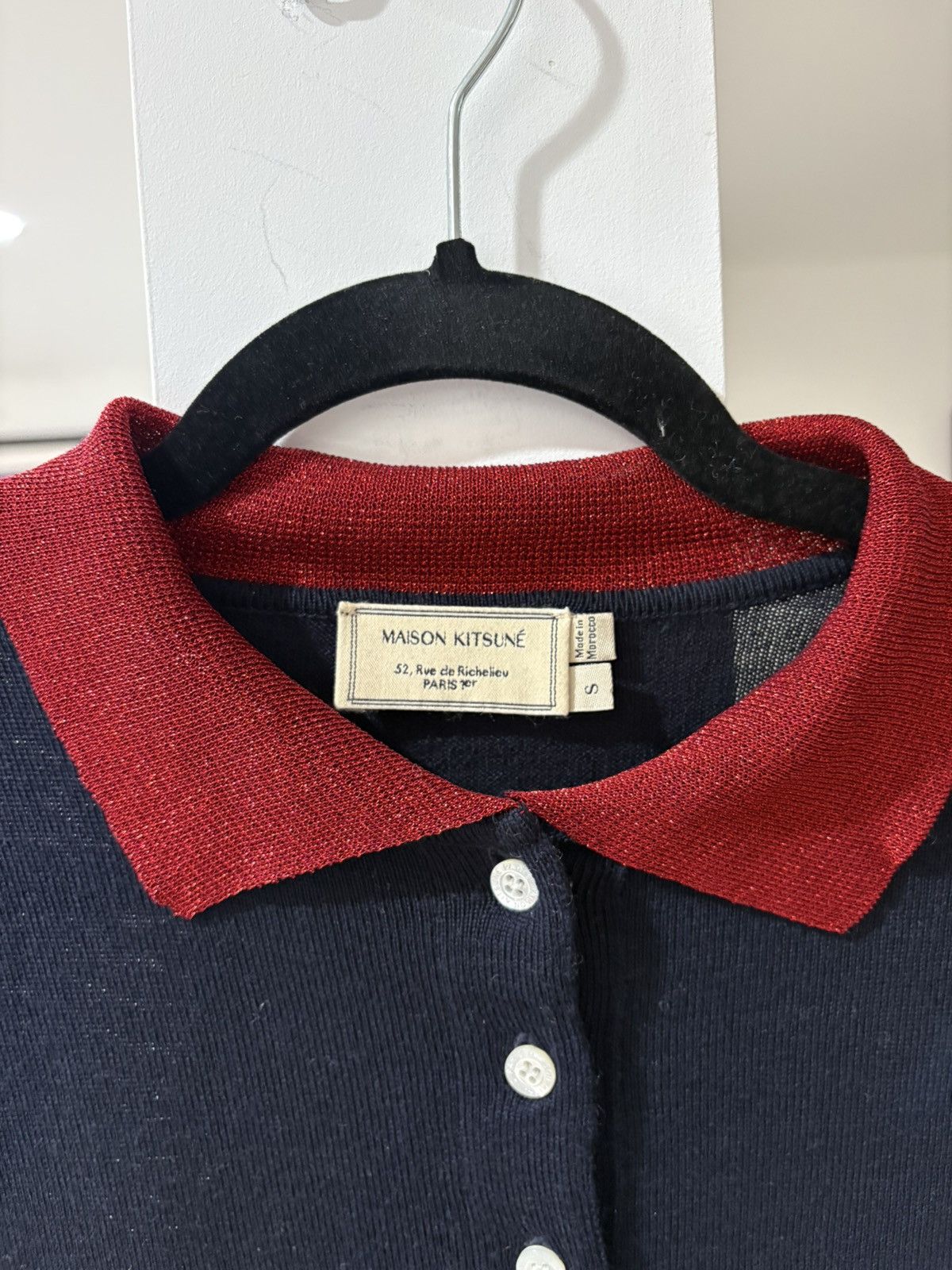 Maison Kitsune Maison Kitsuné Navy / Red Shirt Size US S / EU 44-46 / 1 - 3 Thumbnail