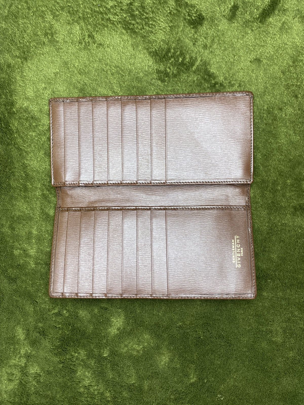 Givenchy Vintage Givenchy Brown Leather Size ONE SIZE - 7 Thumbnail