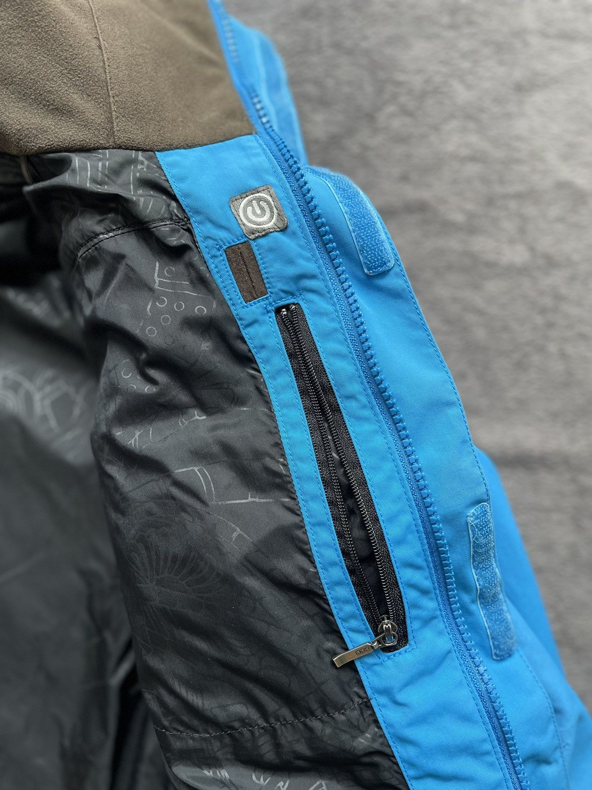 The North Face The North Face Cryptic Jacket Hyvent Snowboarding Size US L / EU 52-54 / 3 - 14 Thumbnail