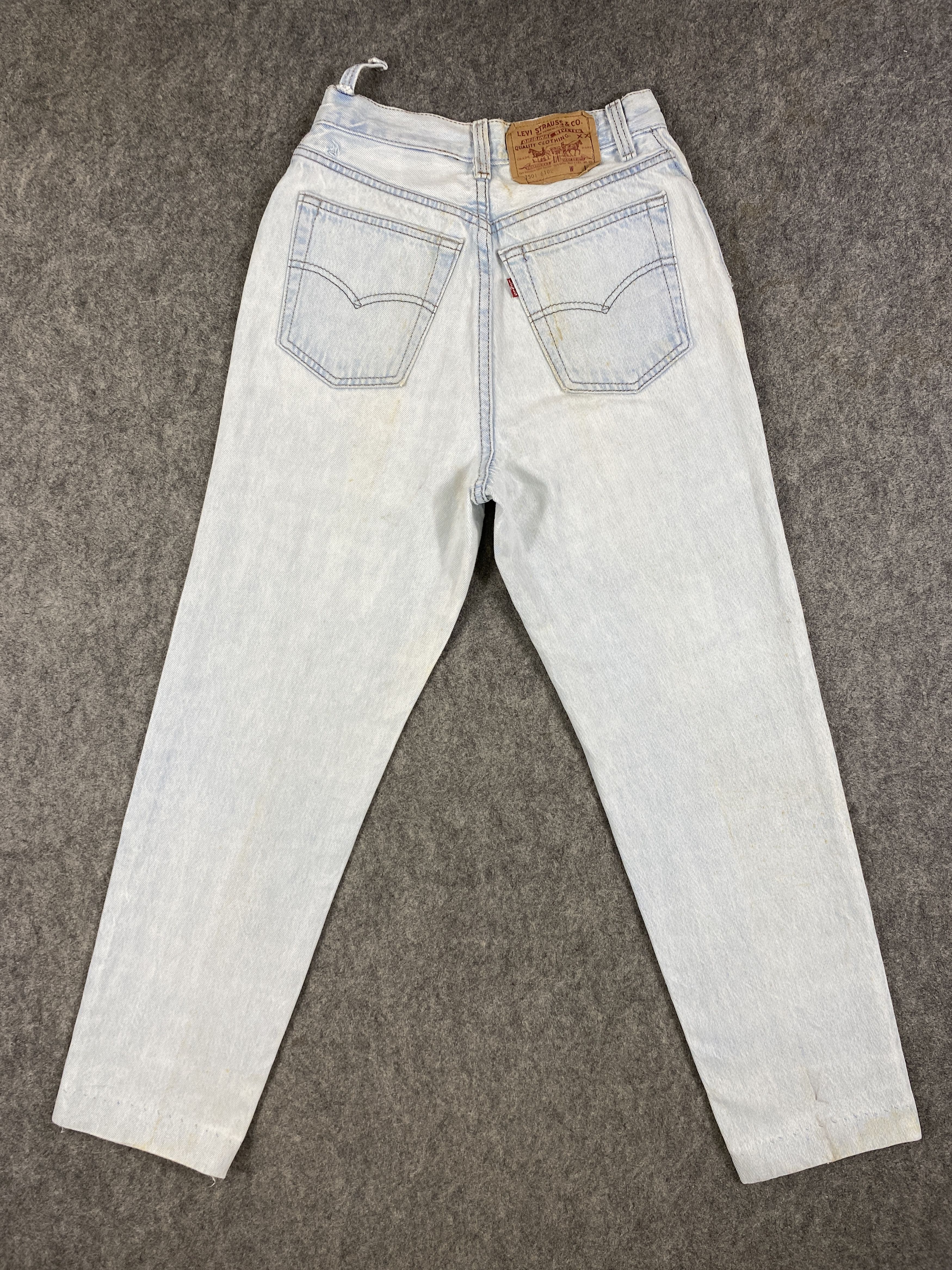 Japanese Brand W25 Light Wash Vintage Levi's 501 USA 25x27 Denim -JN2310 Size US 26 / EU 42 - 2 Thumbnail