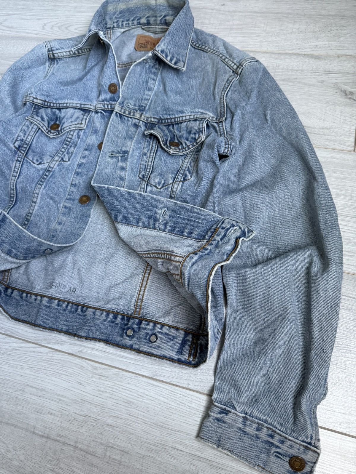 Levi's × Levi's Vintage Clothing × Vintage Vintage Levi’s Washed Denim Jacket 90’s Size US M / EU 48-50 / 2 - 2 Thumbnail