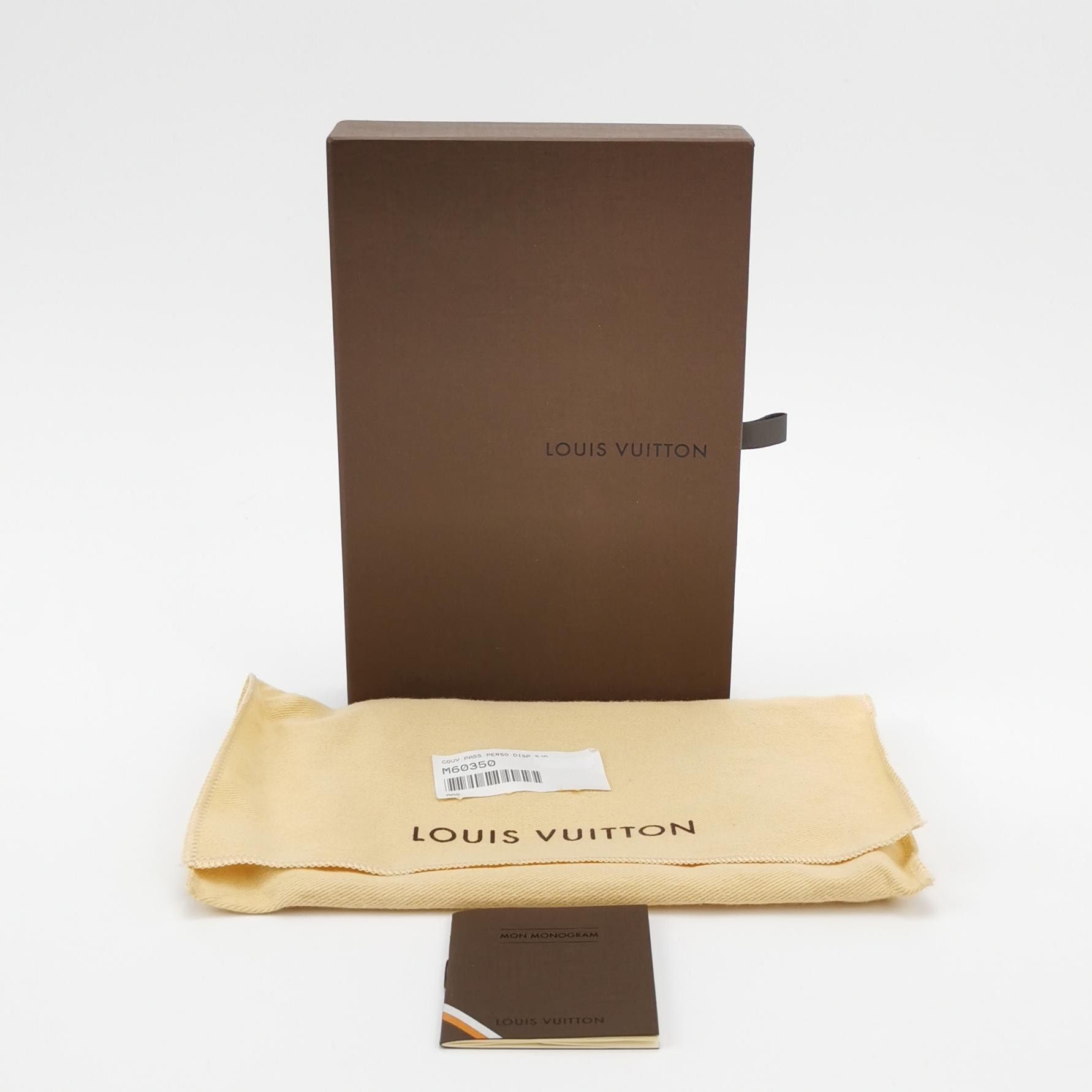 Louis Vuitton Louis Vuitton (LV) Monogram print colorblock folded passpor Size ONE SIZE - 7 Thumbnail