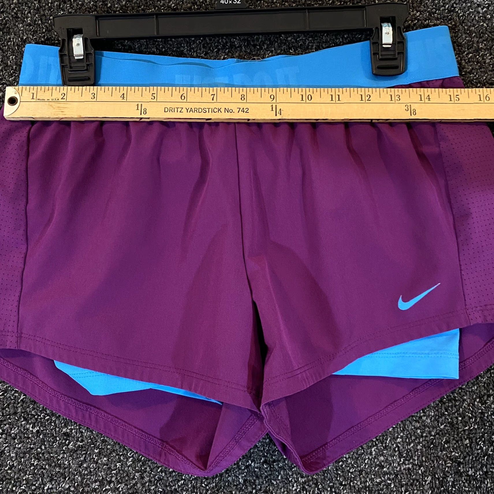 Nike Nike Shorts Womens Medium 30” Waist Lined Blue Purple 3” Inseam Running Workout Womens Size 32" / US 10 / IT 46 - 6 Thumbnail