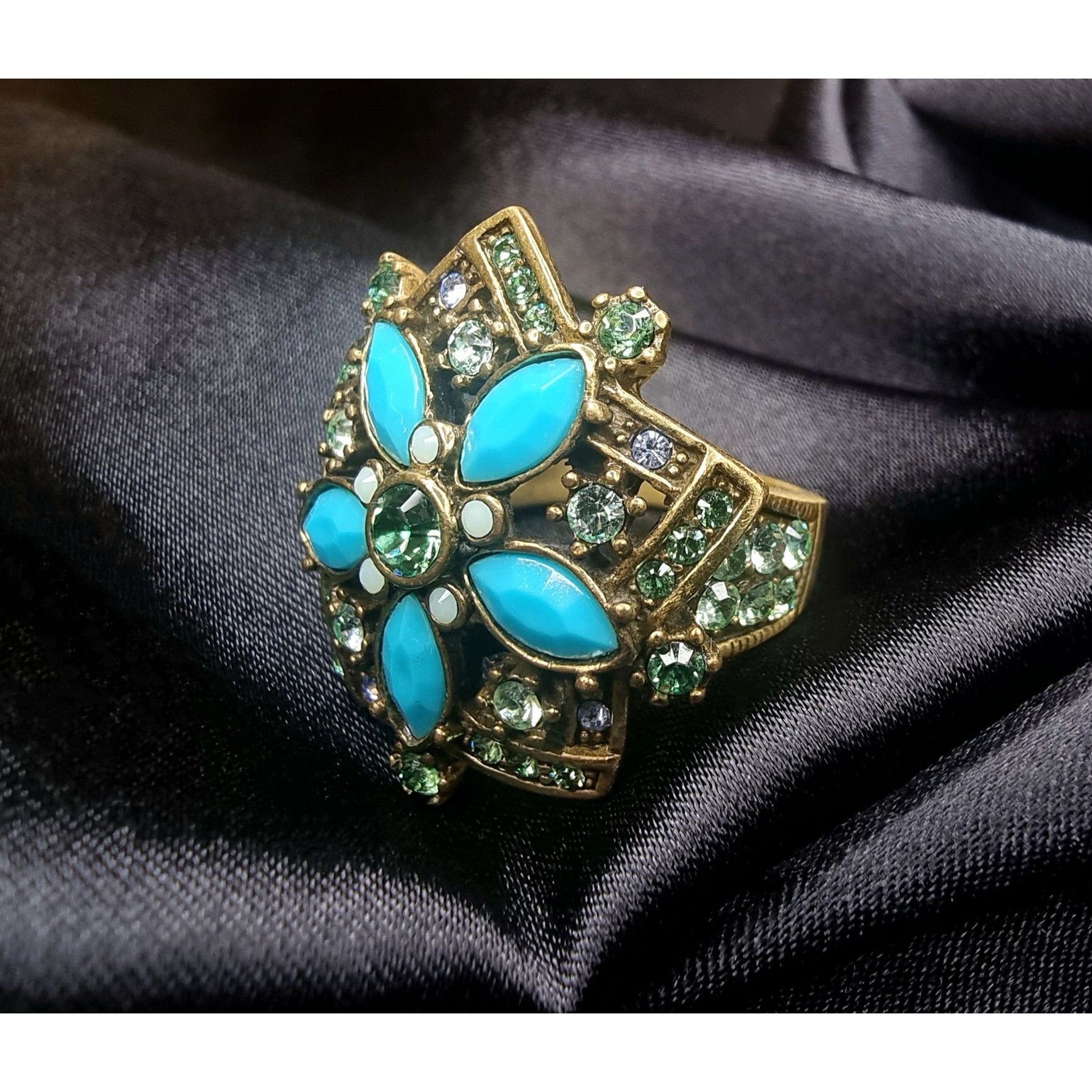Vintage Heidi Daus Gold-Tone Statement Ring Blue & Green Crystal Flo Size ONE SIZE - 2 Thumbnail
