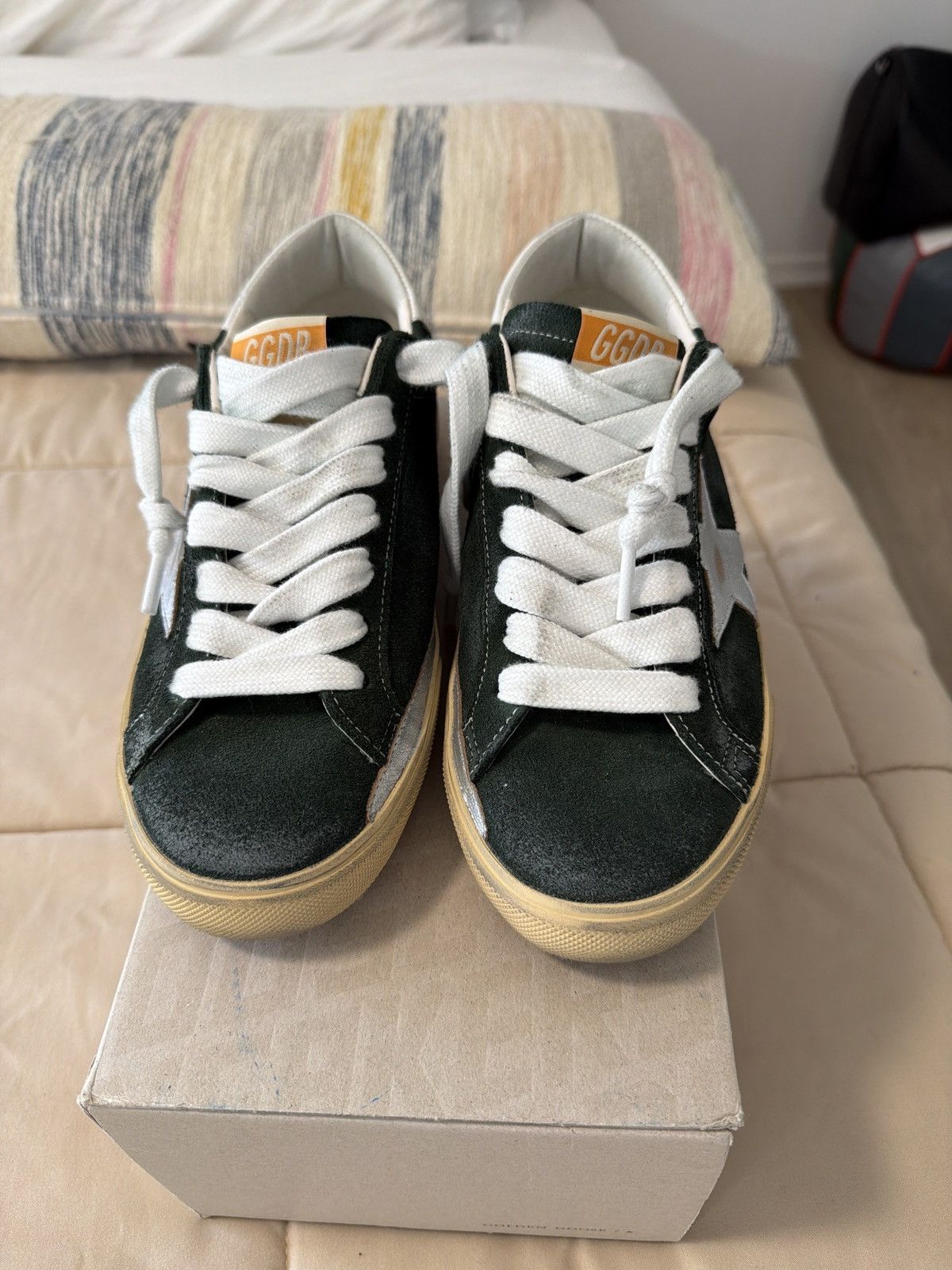 BRAND NEW GOLDEN GOOSE SUPERSTAR