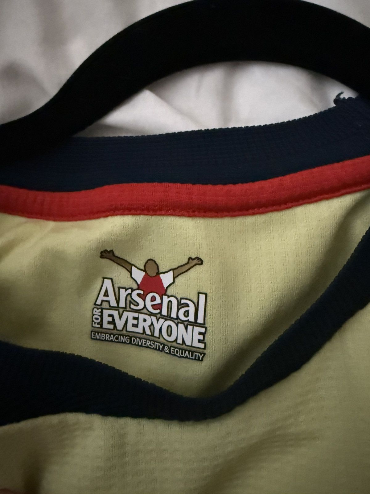 Adidas Arsenal 21/22 Away Shirt Authentic Aubameyang Size US L / EU 52-54 / 3 - 6 Thumbnail