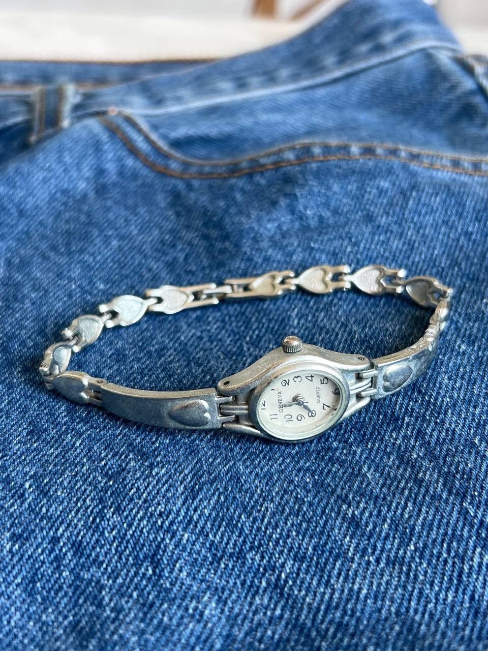 Japanese Brand × Vintage Vintage ❤️ Heart Japanese style futuristic Steel Watch Size ONE SIZE - 1 Thumbnail