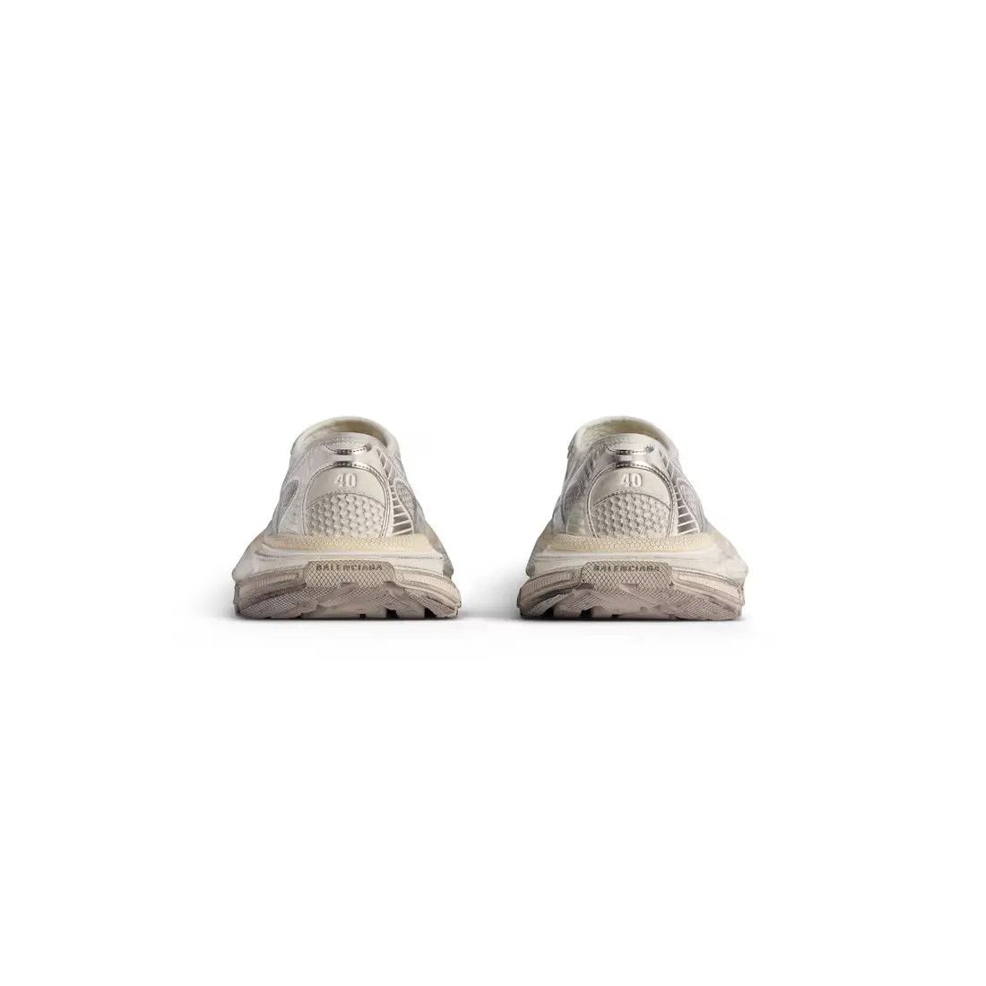 Balenciaga o1in1g0125 3XL Slip On Sneakers in White Size US 13 / EU 46 - 3 Thumbnail
