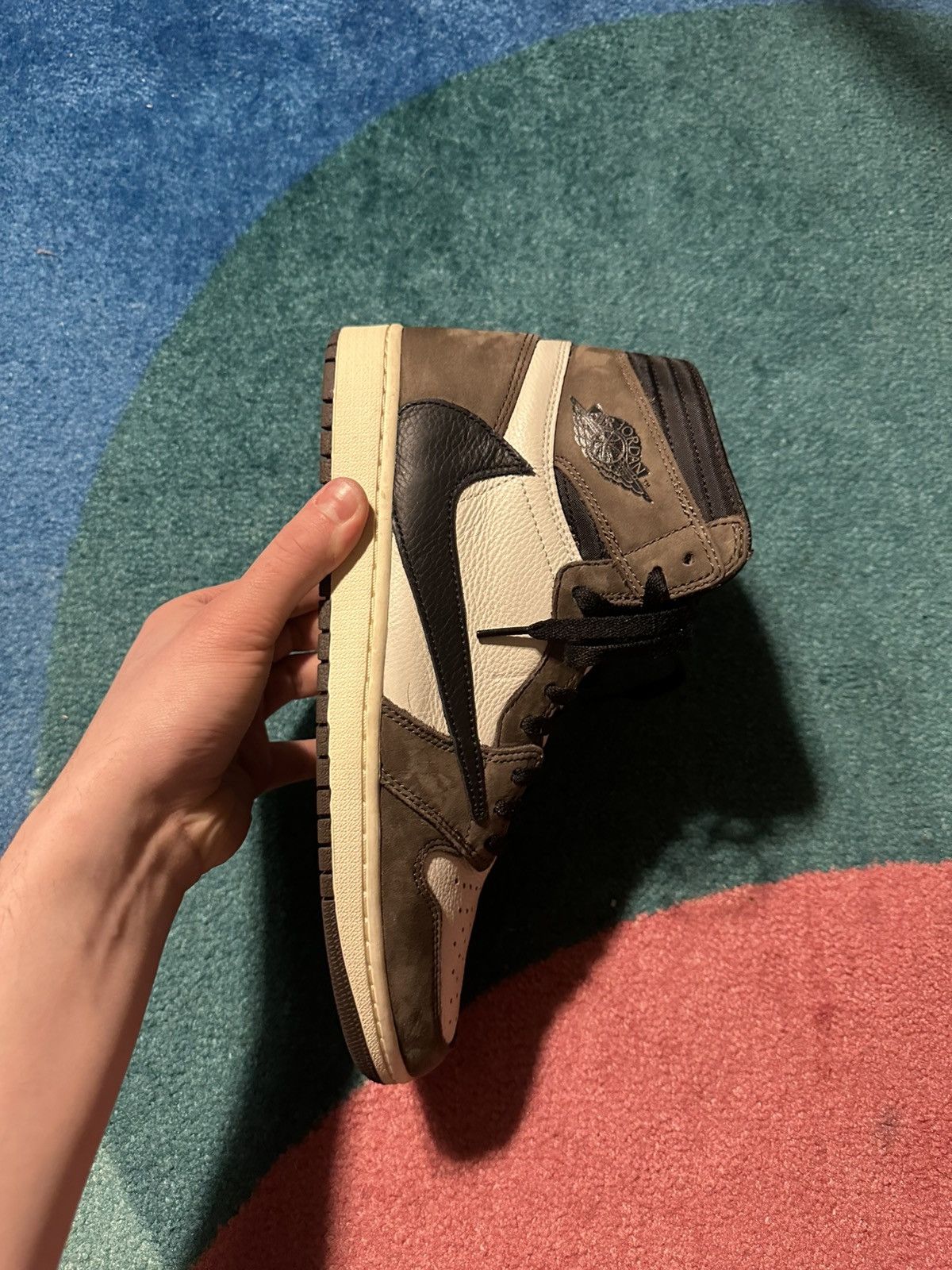 Jordan Brand × Nike × Travis Scott Travis Scott x Air Jordan 1 Retro High OG ‘Mocha’ Size US 11.5 / EU 44-45 - 3 Thumbnail