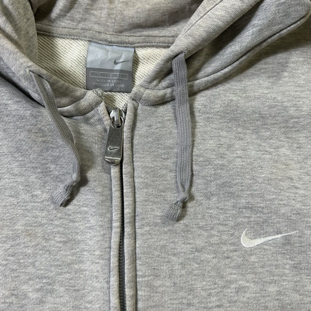 Nike Vintage Y2K Nike Zipper Hoodie Size M / US 6-8 / IT 42-44 - 3 Thumbnail