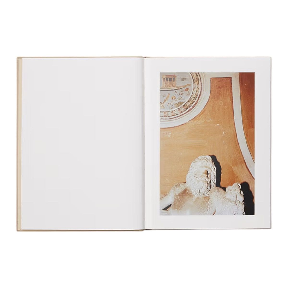 Gucci 1 of 1,000 Gucci x Yorgos Lanthimos Limited Edition Art Book Size ONE SIZE - 8 Thumbnail