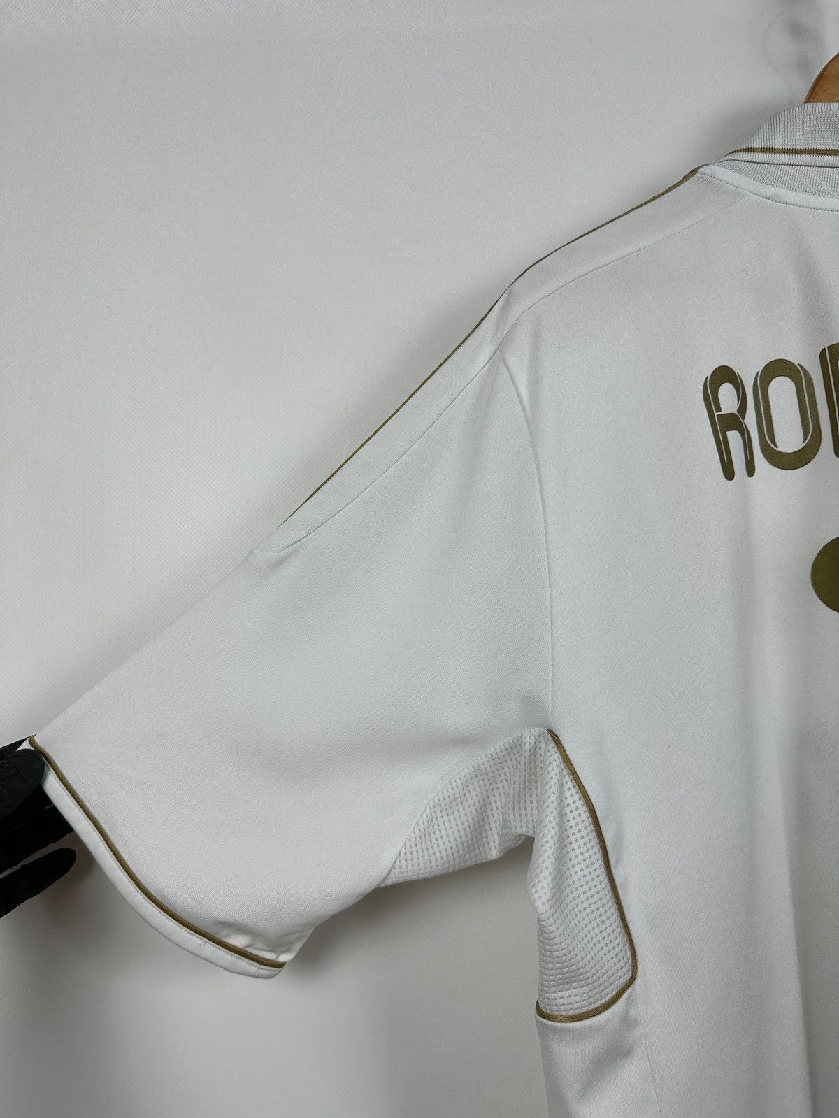 Adidas 2011/12 Vintage Adidas Real Madrid Cristiano Ronaldo Jersey Size US XL / EU 56 / 4 - 19 Thumbnail