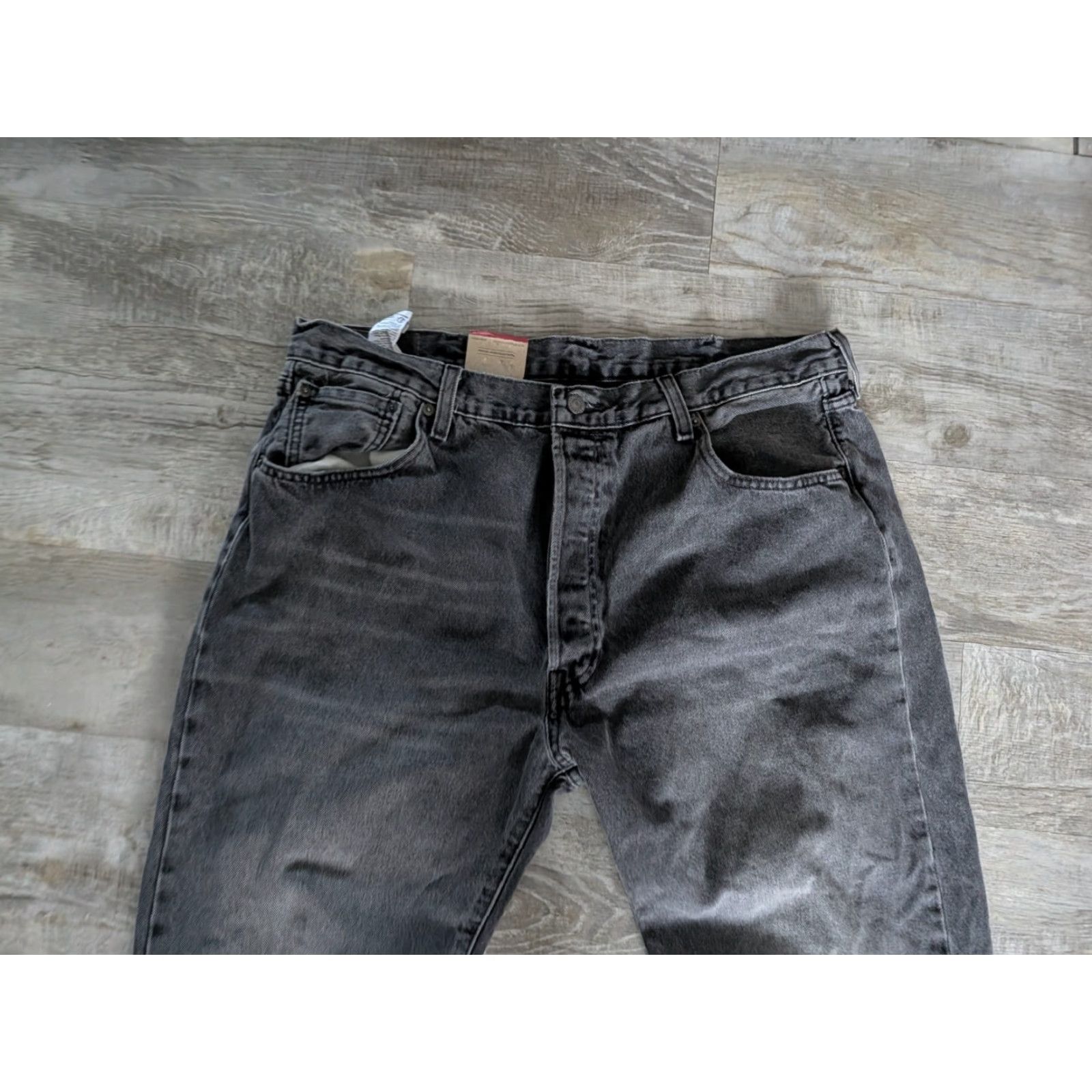Levi's VINTAGE Levi's 501 Jeans Black 93 Button Fly Straight Leg 40x32 Mens Regular Inseam 32 Denim Cotton Tags NWT 5-Pocket Size US 40 / EU 56 - 3 Thumbnail