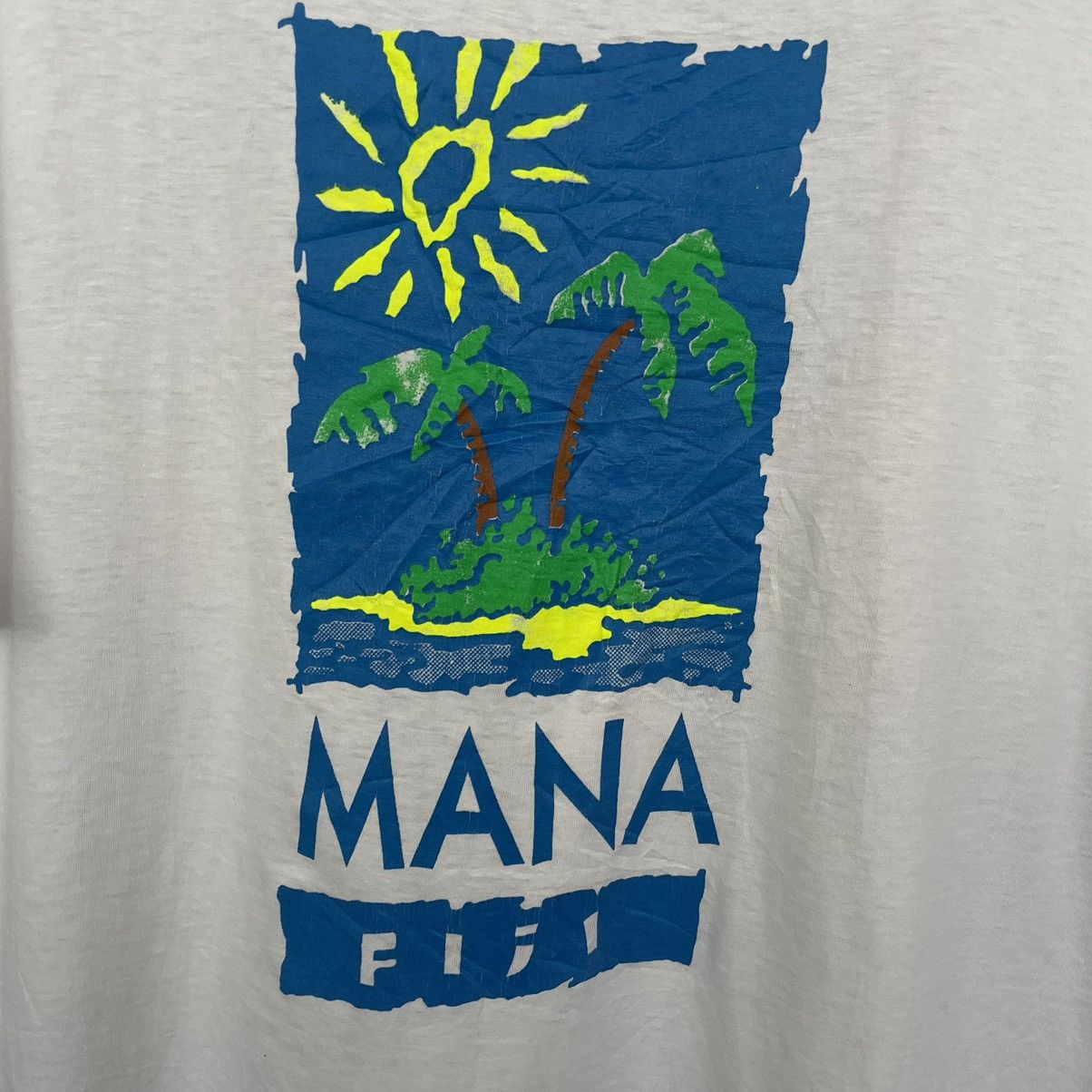 Vintage Vintage 1990s Mana Fiji Island T Shirt Size US M / EU 48-50 / 2 - 2 Thumbnail