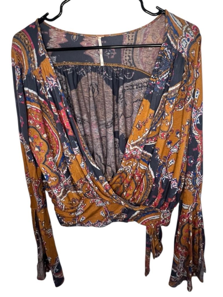 Free People Free People Fiona's Wrap Bohemian Blouse With Bell Sleeves Size S / US 4 / IT 40 - 1 Thumbnail