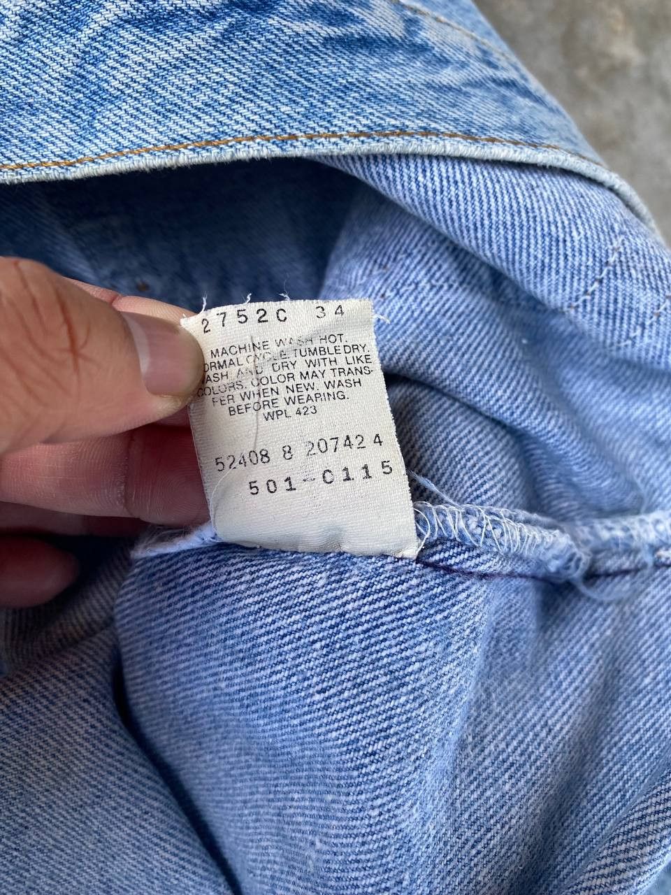 Levi's Vintage Clothing VINTAGE 80S LEVIS 501 LIGHTWASH FADED W33X30.5" Size US 33 - 16 Thumbnail