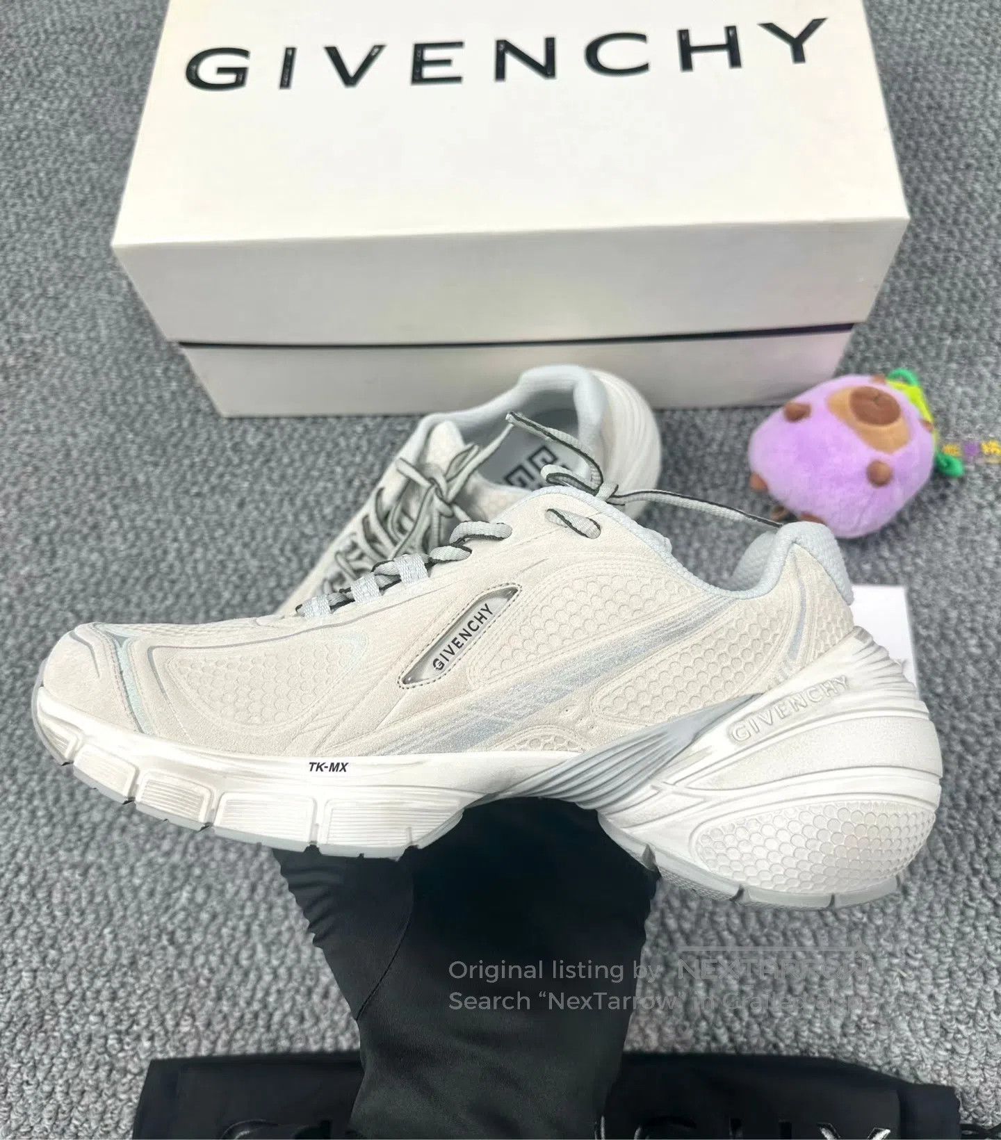 Givenchy Givenchy Grey Distressed Athletic Shoes| Size US 8 / EU 41 - 3 Thumbnail