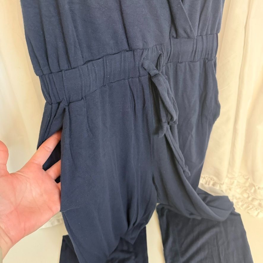 Other Bluivy Navy Surplice Jersey Jumpsuit Adjustable Waist Tie & Size 27" / US 4 / IT 40 - 6 Thumbnail