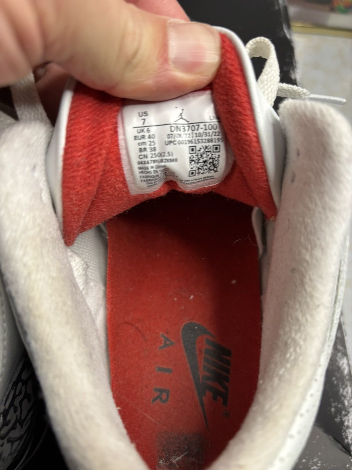 Jordan Brand Jordan Retro 3 ‘white cement reimagined’ Size US 7 / EU 40 - 6 Thumbnail
