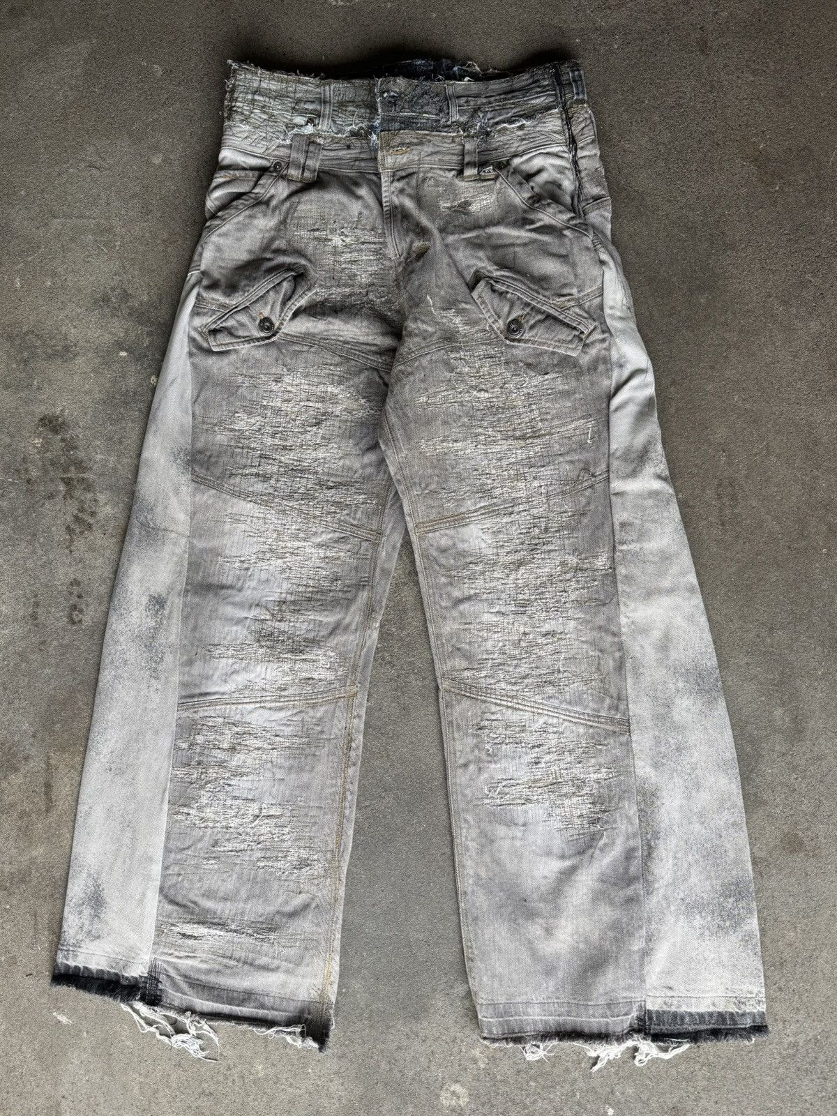 Japanese Brand Distressed Grey Textured Cargo Flare Denim Size US 32 / EU 48 - 5 Thumbnail