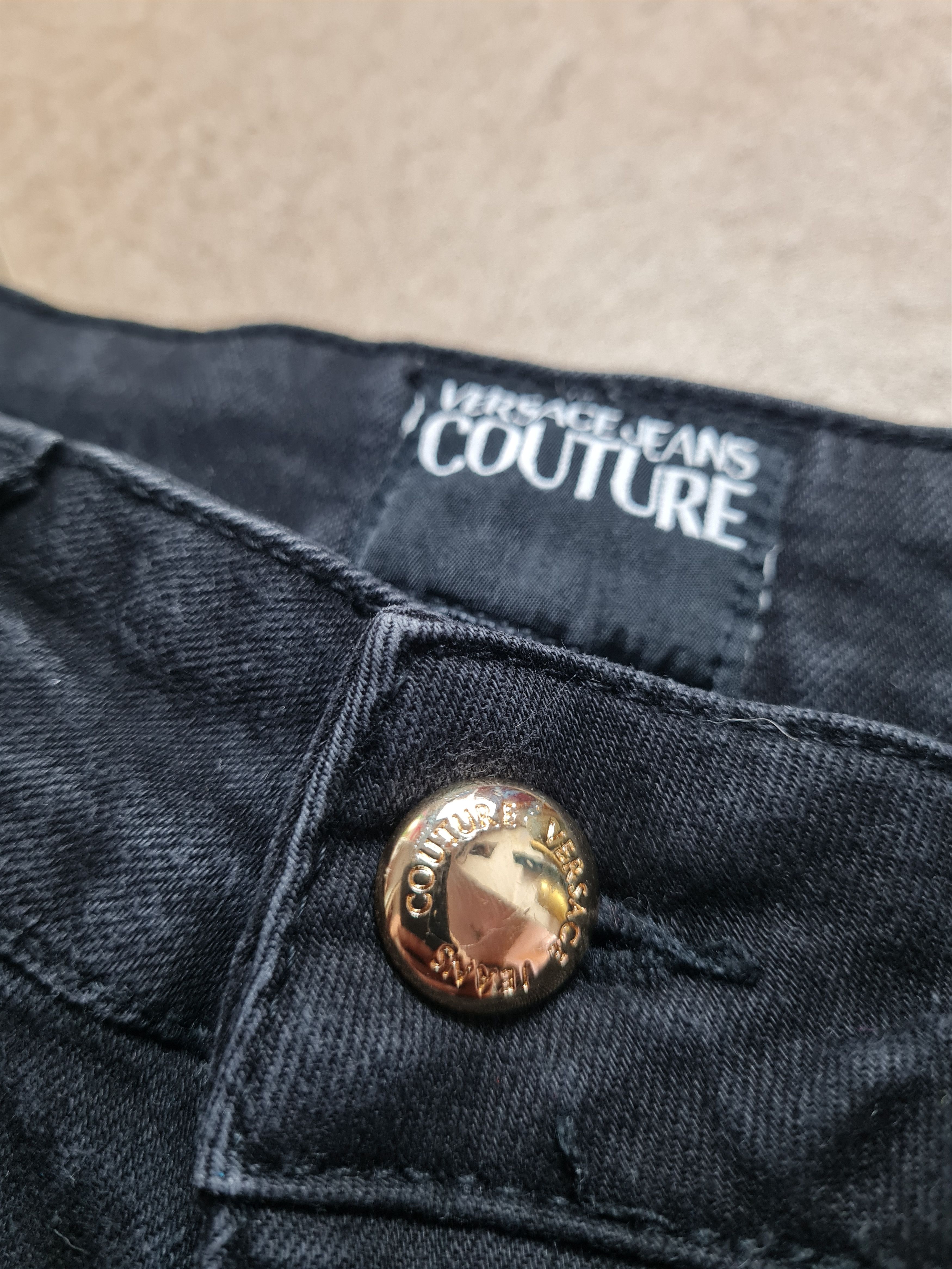 Versace Jeans Couture VINTAGE VERSACE JEANS COUTURE DENIM BIG LOGO TAG IT 44 Size US 28 / EU 44 - 23 Thumbnail