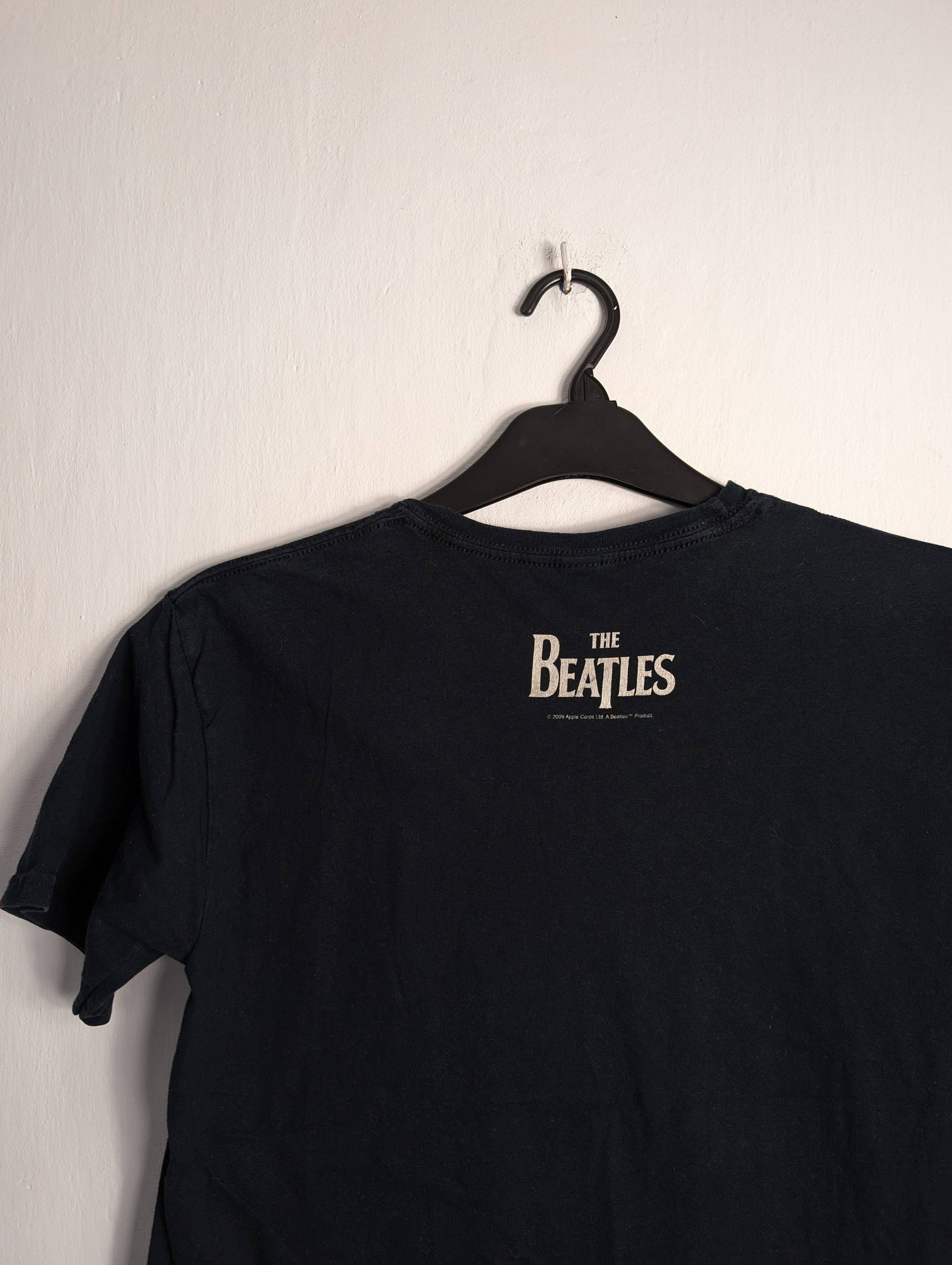 Band Tees × Vintage The Beatles 2009 Apple Corps Band Tee Rock Merch Size US M / EU 48-50 / 2 - 4 Thumbnail
