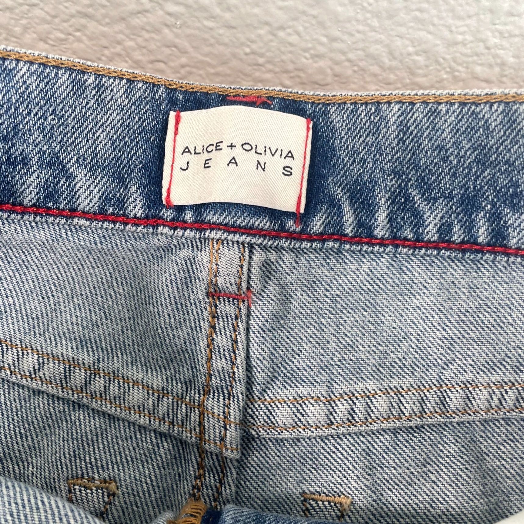 Alice + Olivia Alice + Olivia Weezy Wide Leg Jeans Women 28 Sadie Light Blue Vintage NWOT Jeans Size 27" / US 4 / IT 40 - 3 Thumbnail
