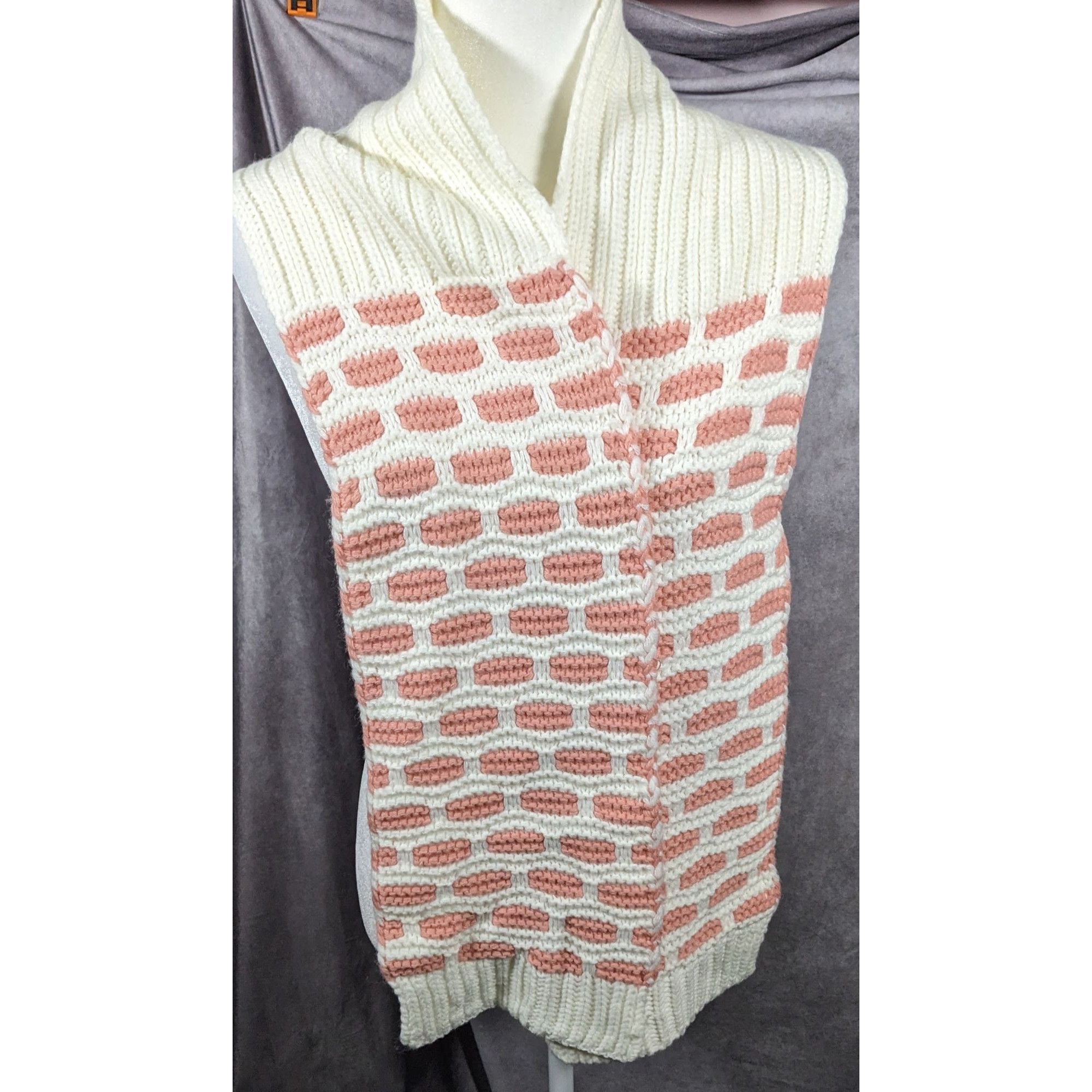 Other Coquette Retro Pink And White Brick Patterned Scarf Size ONE SIZE - 7 Thumbnail