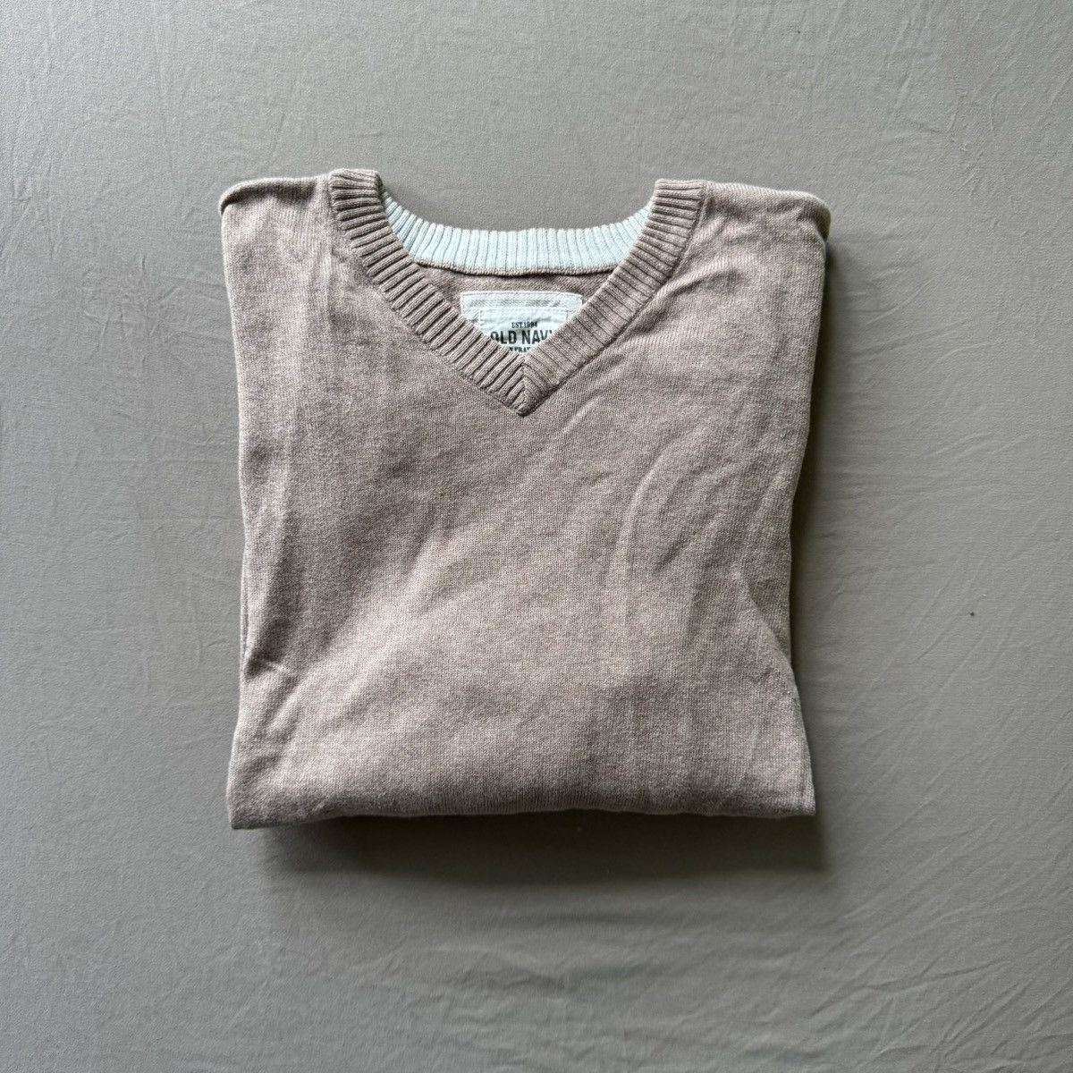 Old Navy Old Navy Cashmere Blend V-Neck Sweater Size US M / EU 48-50 / 2 - 1 Thumbnail